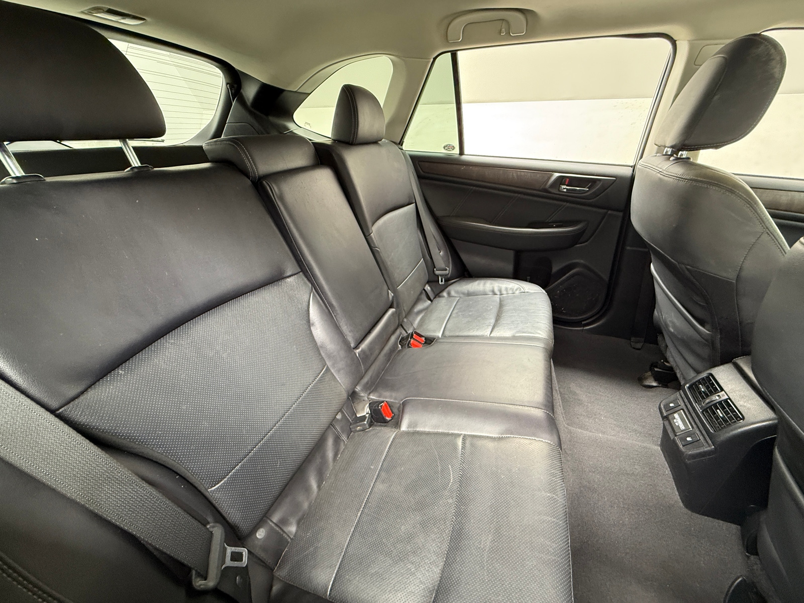 Thumbnail: 2018 Subaru Outback - 5