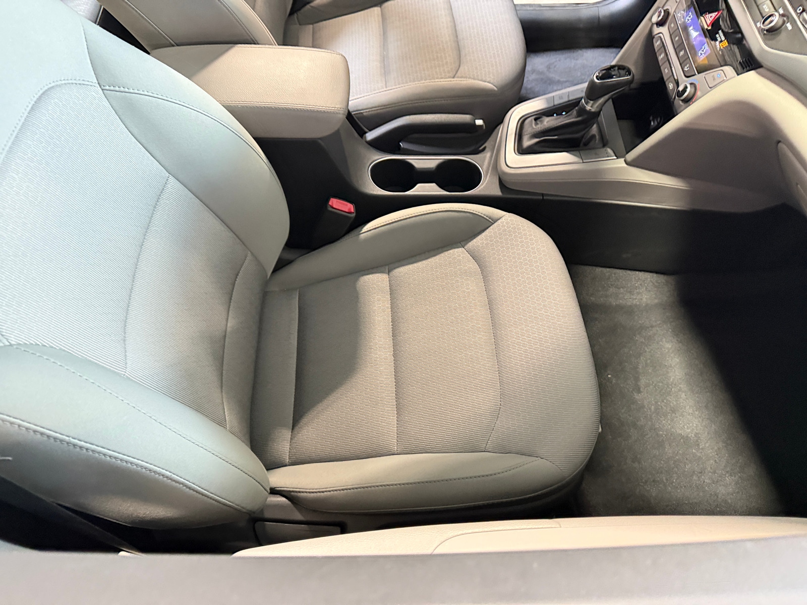 Thumbnail: 2017 Hyundai Elantra - 2