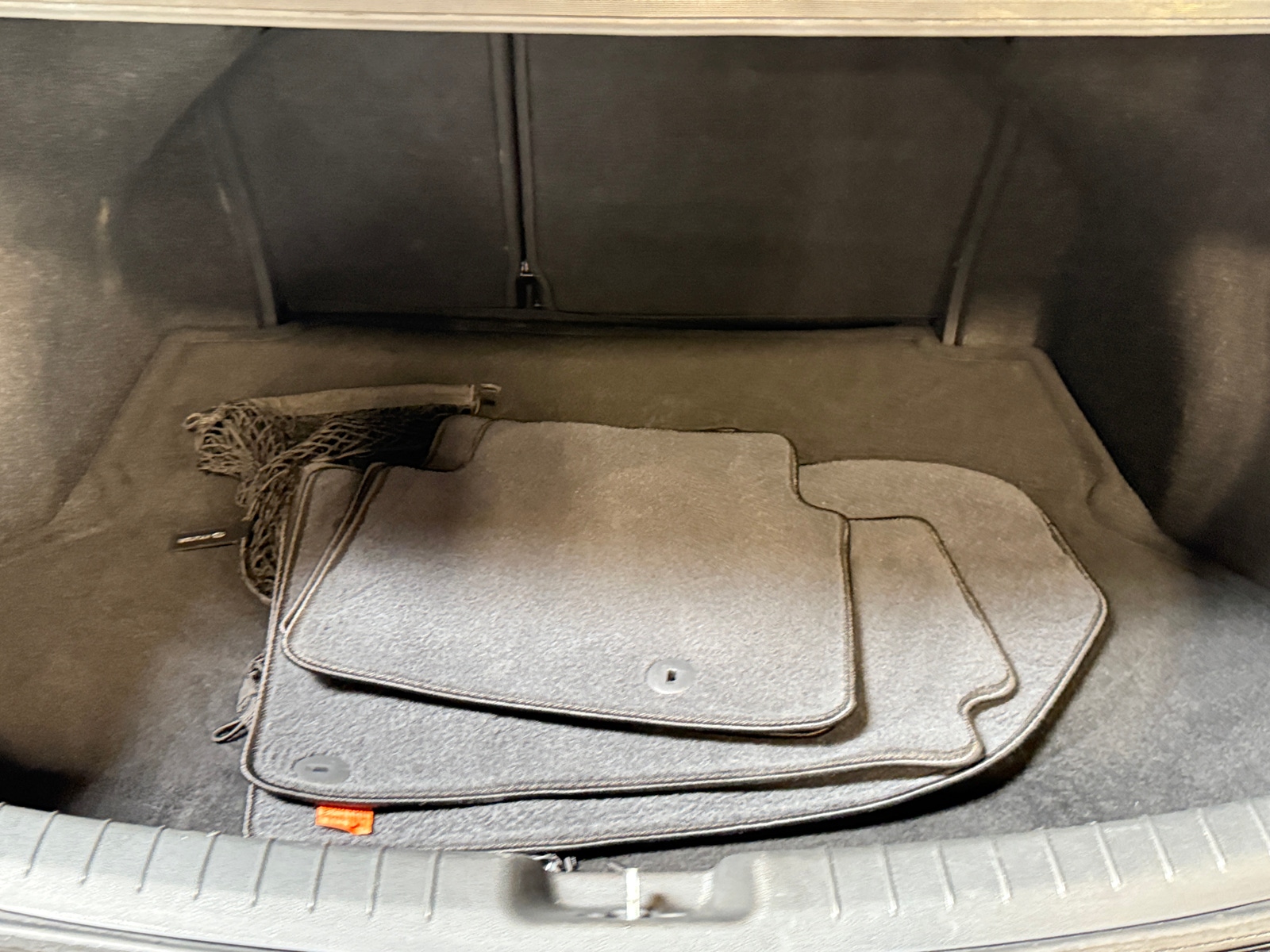 Thumbnail: 2017 Hyundai Elantra - 7