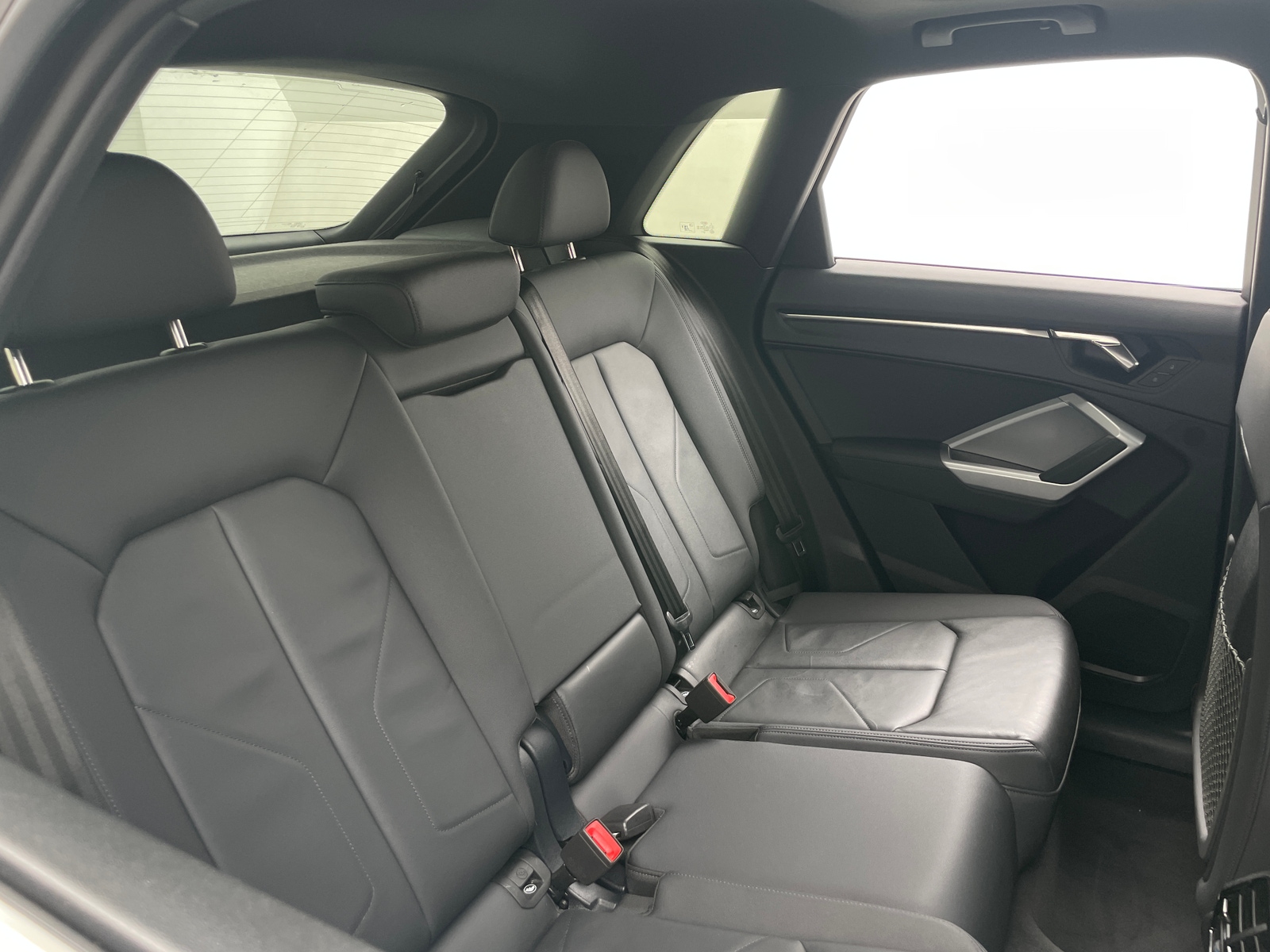 Thumbnail: 2023 Audi Q3 - 5