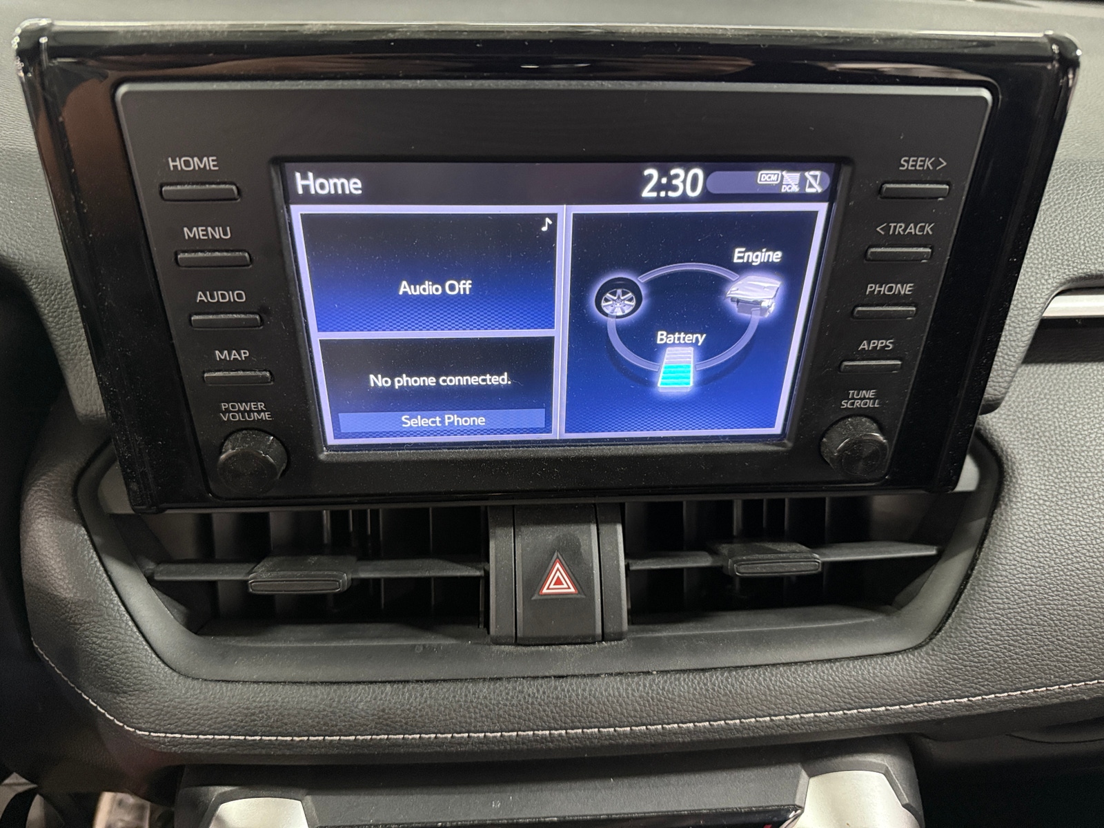 Thumbnail: 2019 Toyota RAV4 - 4