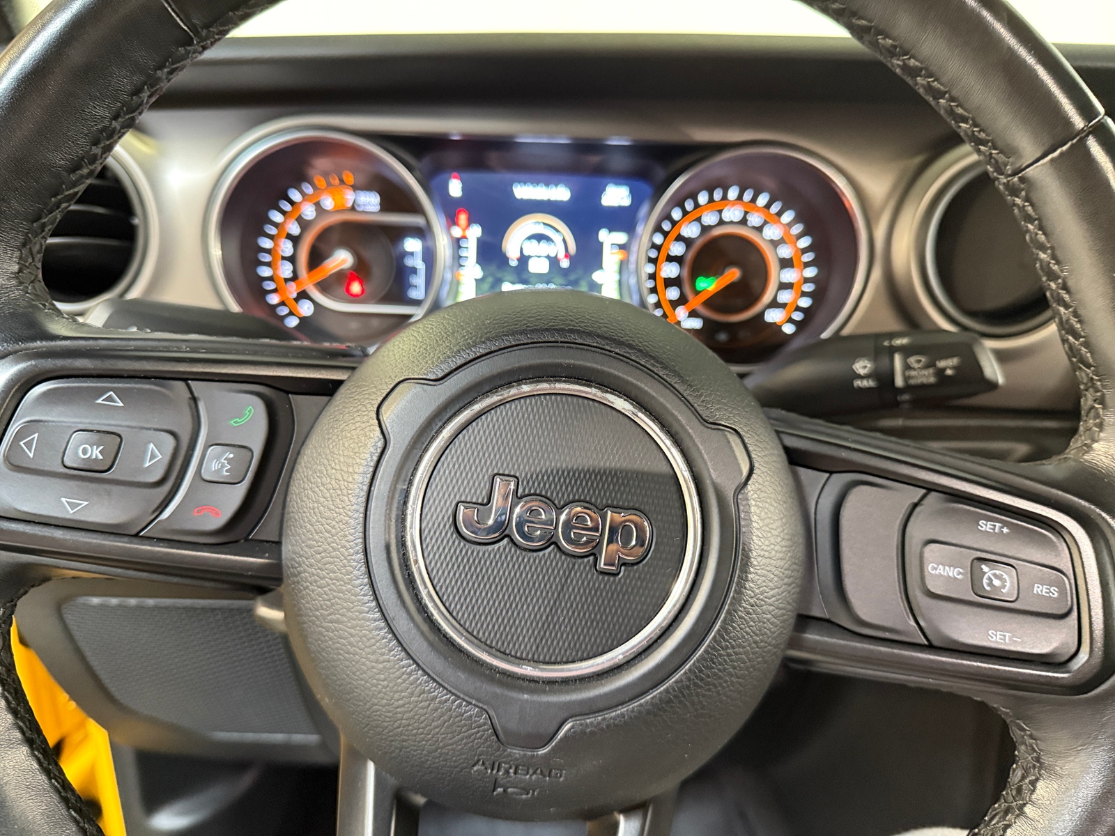 Thumbnail: 2020 Jeep Wrangler - 5