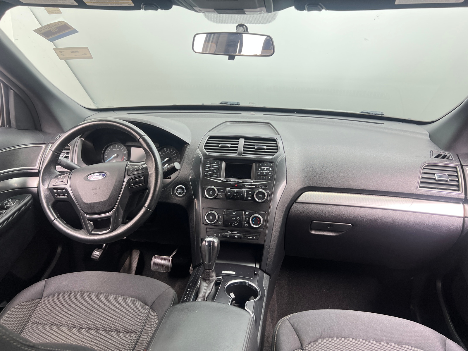 Thumbnail: 2019 Ford Explorer - 3