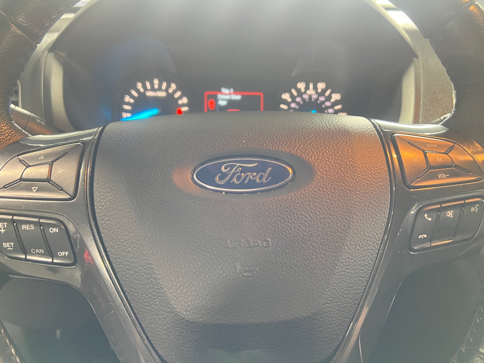 Thumbnail: 2019 Ford Explorer - 5