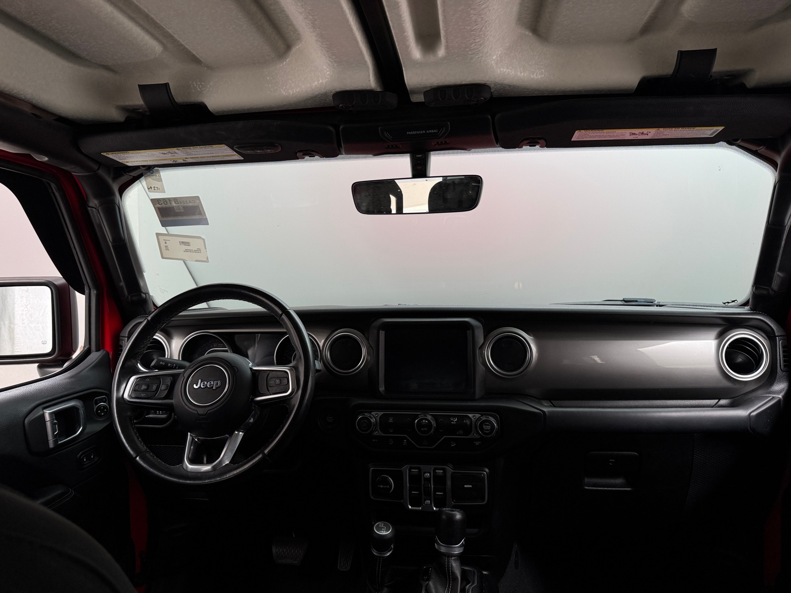Thumbnail: 2018 Jeep Wrangler - 3