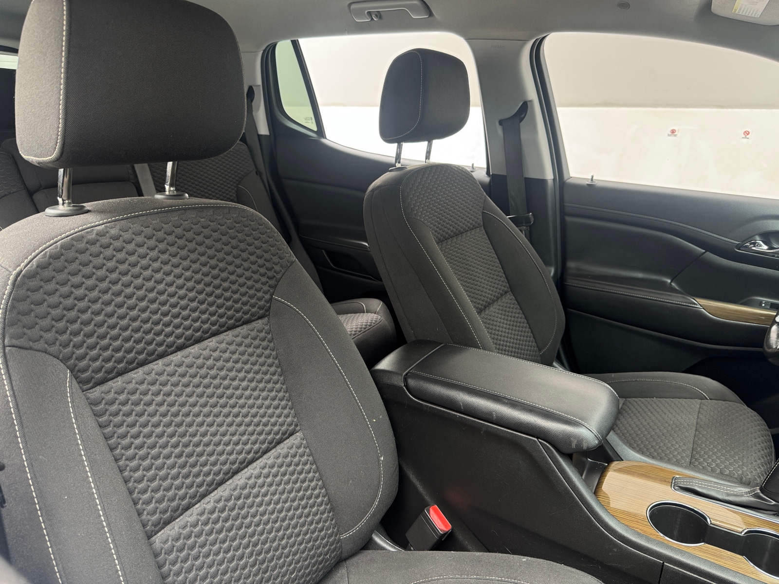 Thumbnail: 2019 GMC Acadia - 2