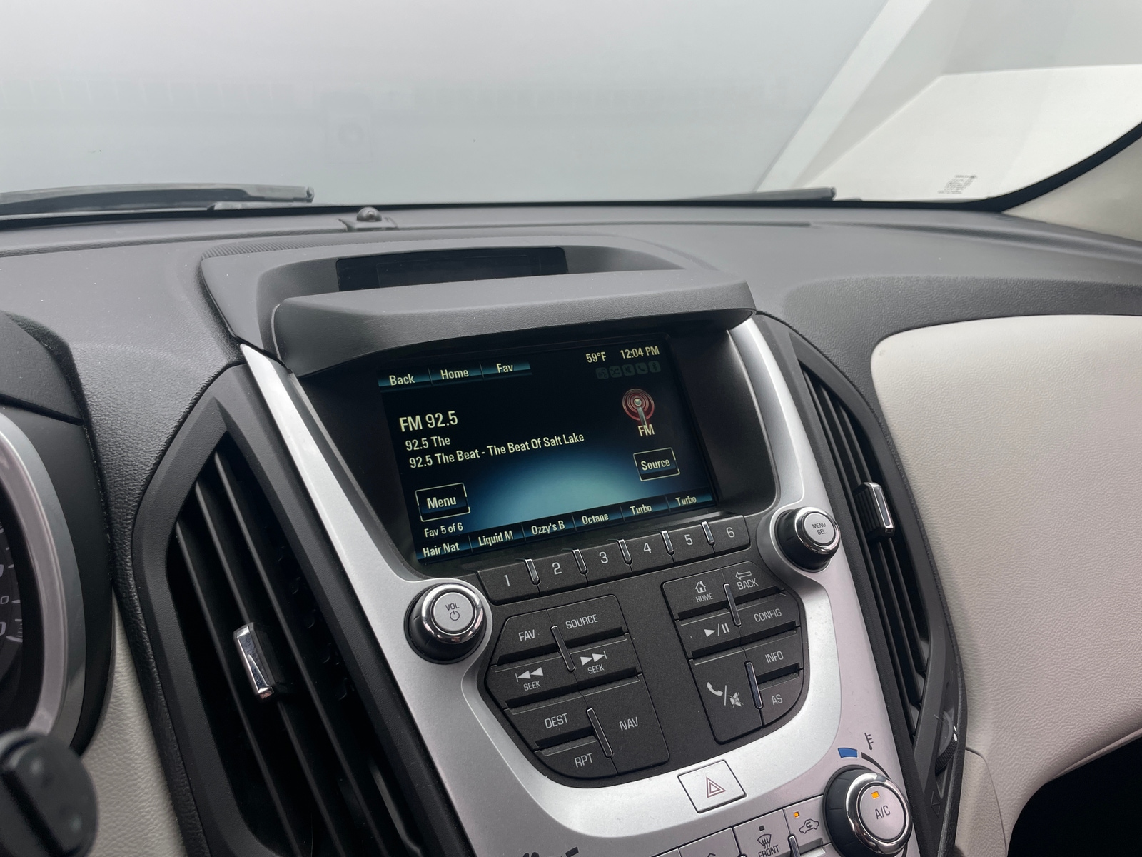 Thumbnail: 2017 Chevrolet Equinox - 3