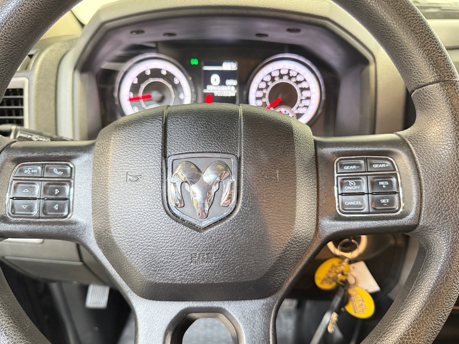 Thumbnail: 2020 RAM 1500 Classic - 5