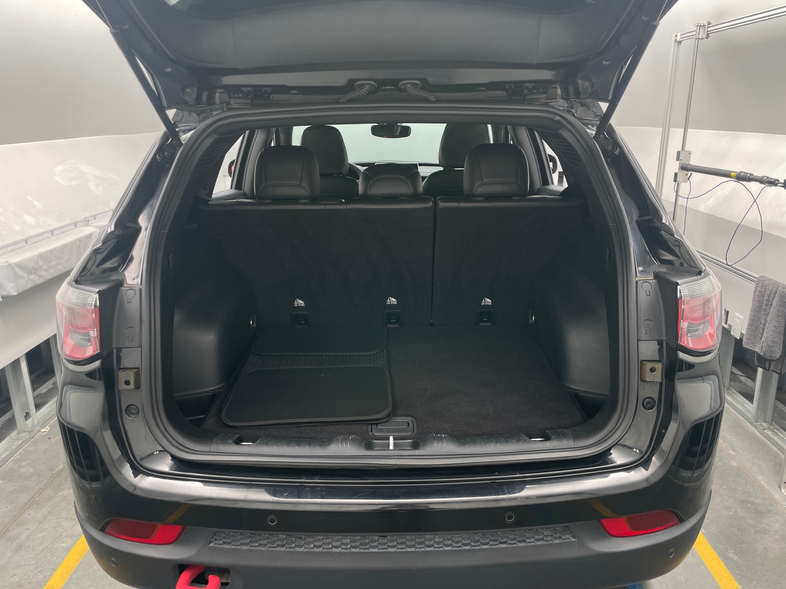 Thumbnail: 2024 Jeep Compass - 6