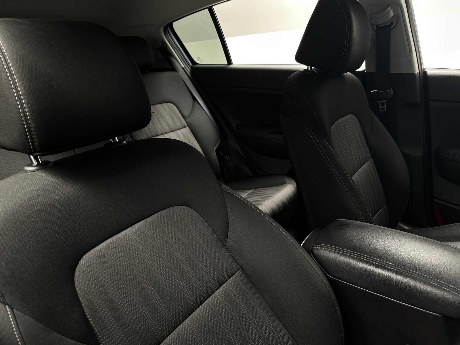 Thumbnail: 2020 Kia Sportage - 2