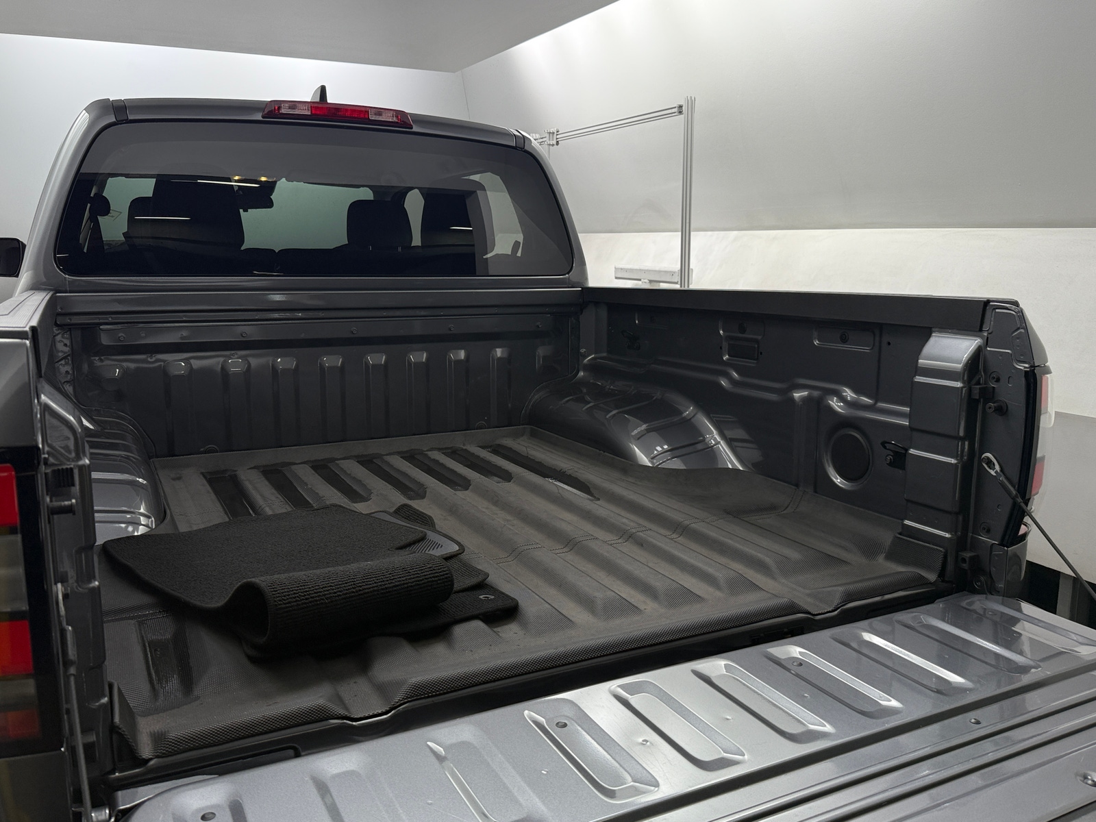 Thumbnail: 2024 Nissan Frontier - 7