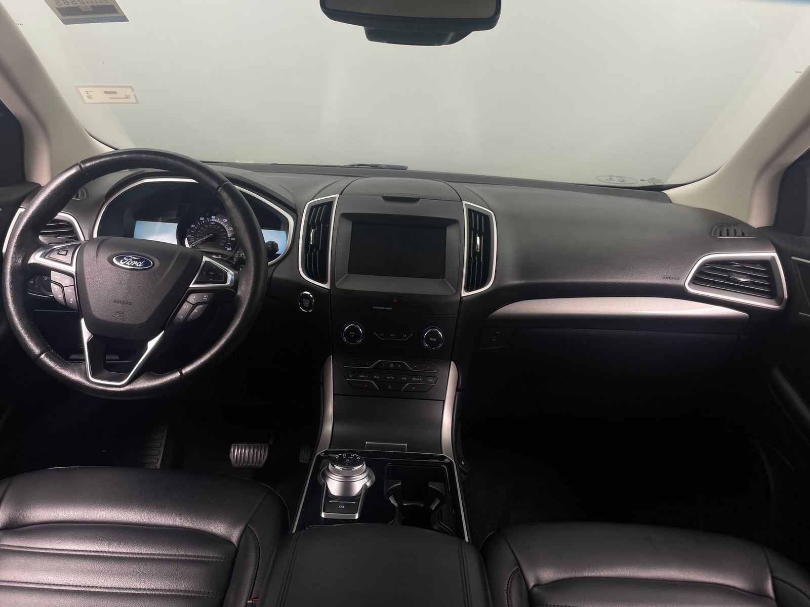 Thumbnail: 2019 Ford Edge - 3