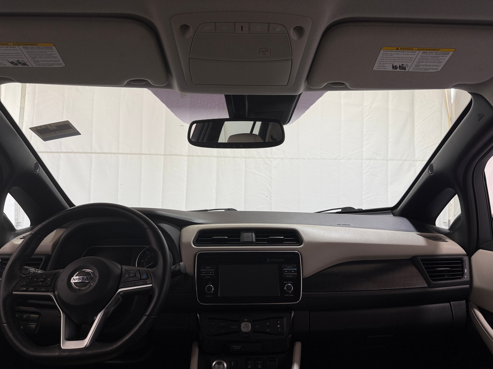 Thumbnail: 2018 Nissan Leaf - 2