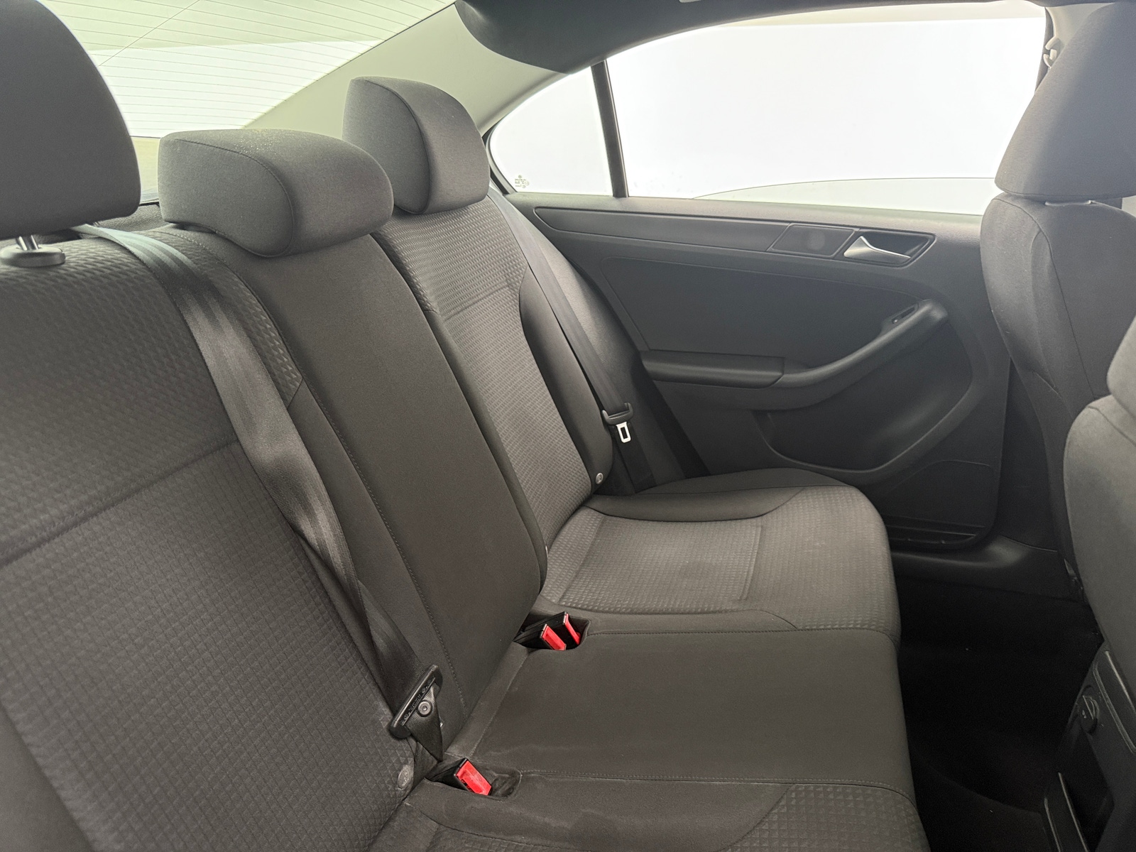 Thumbnail: 2016 Volkswagen Jetta - 6
