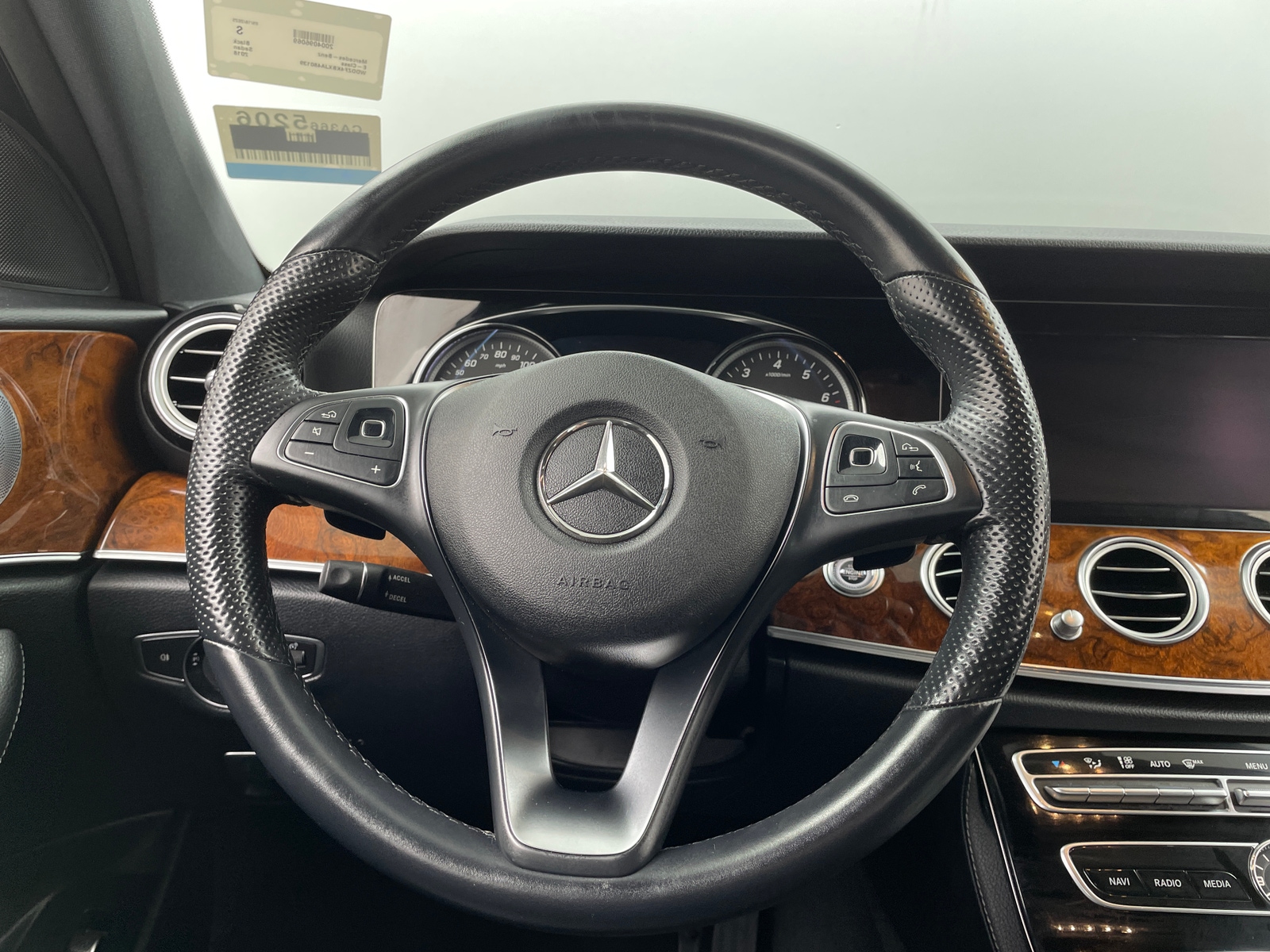 Thumbnail: 2018 Mercedes-Benz E-Class - 4