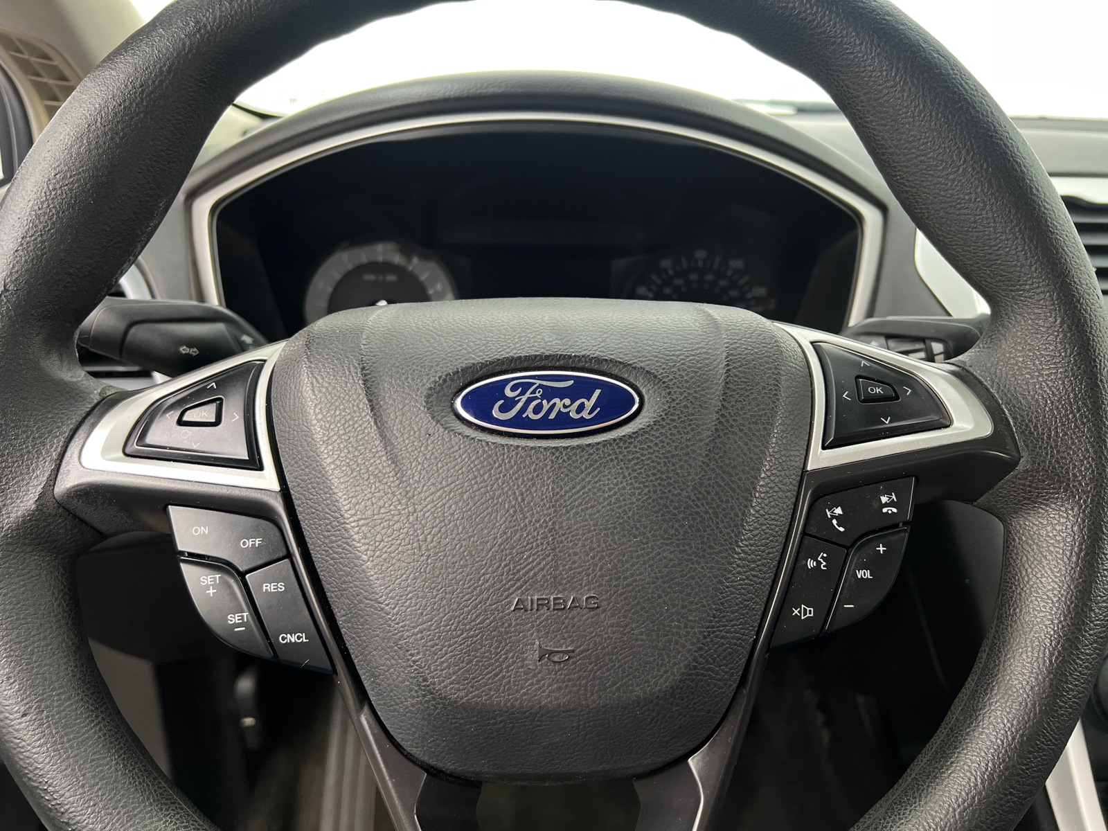 Thumbnail: 2014 Ford Fusion - 5