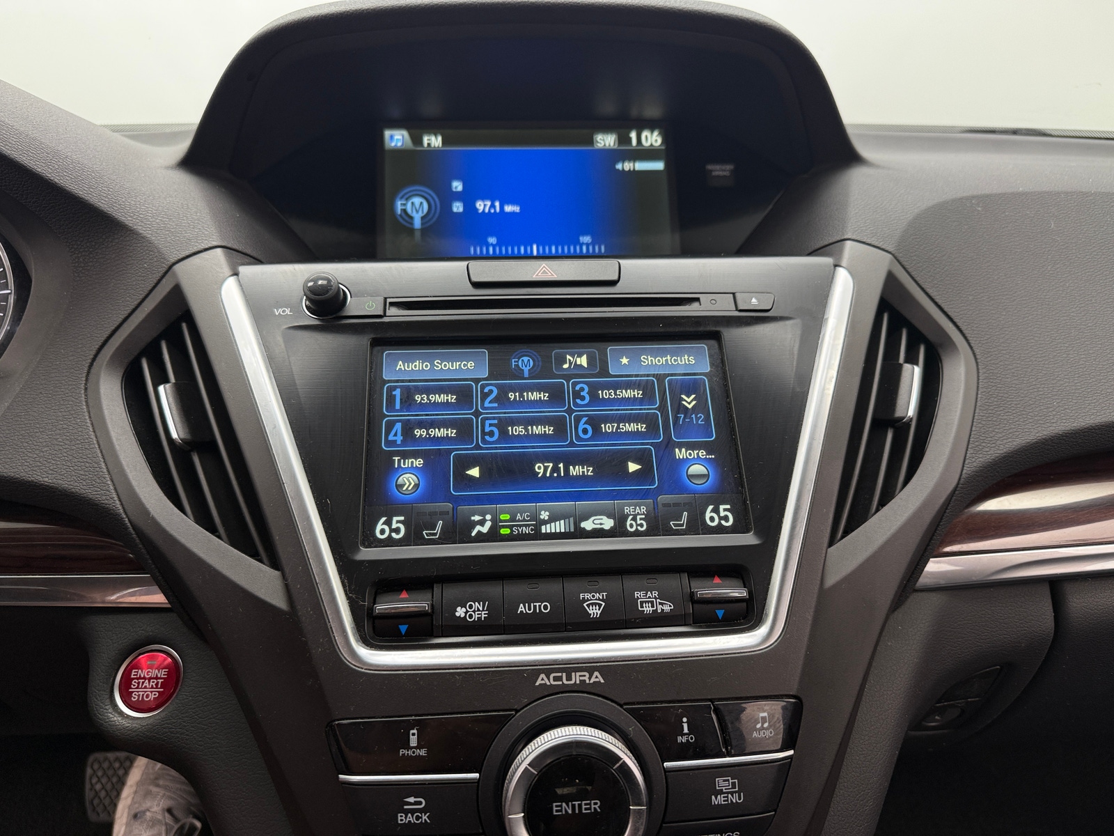 Thumbnail: 2016 Acura MDX - 3