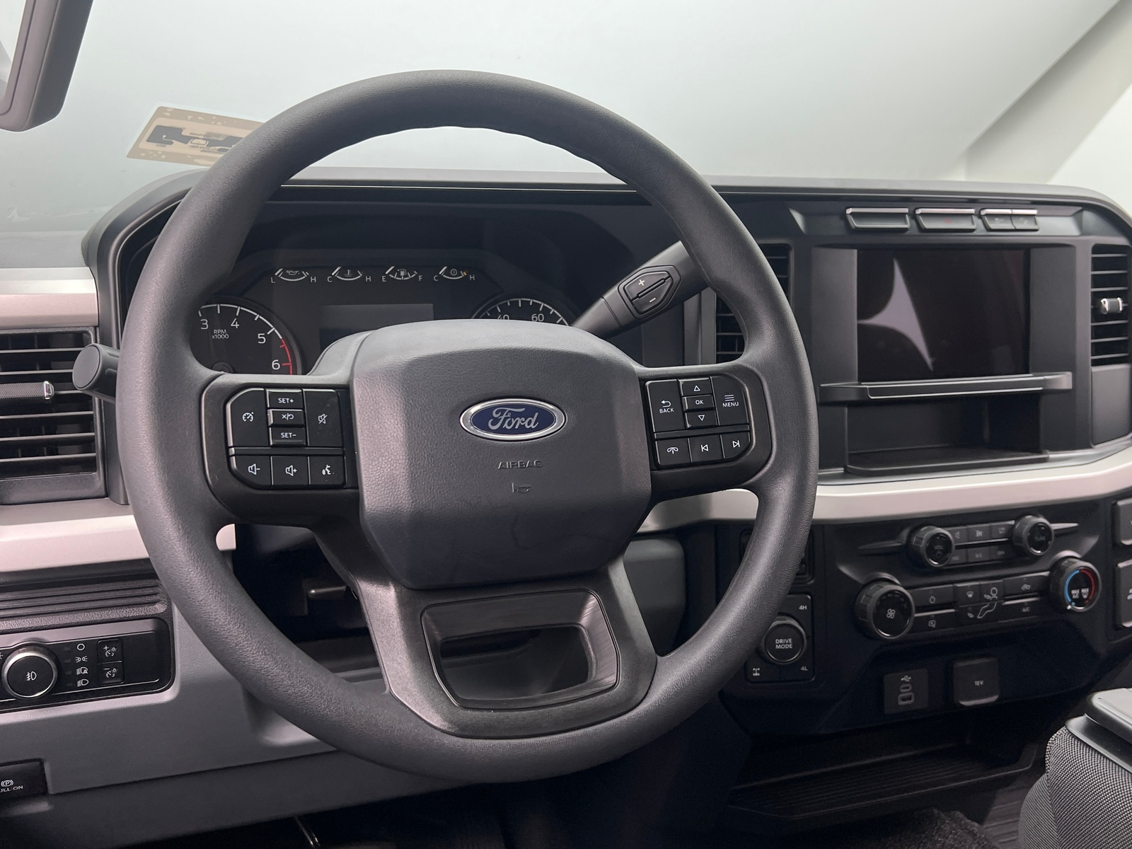 Thumbnail: 2024 Ford Econoline - 5
