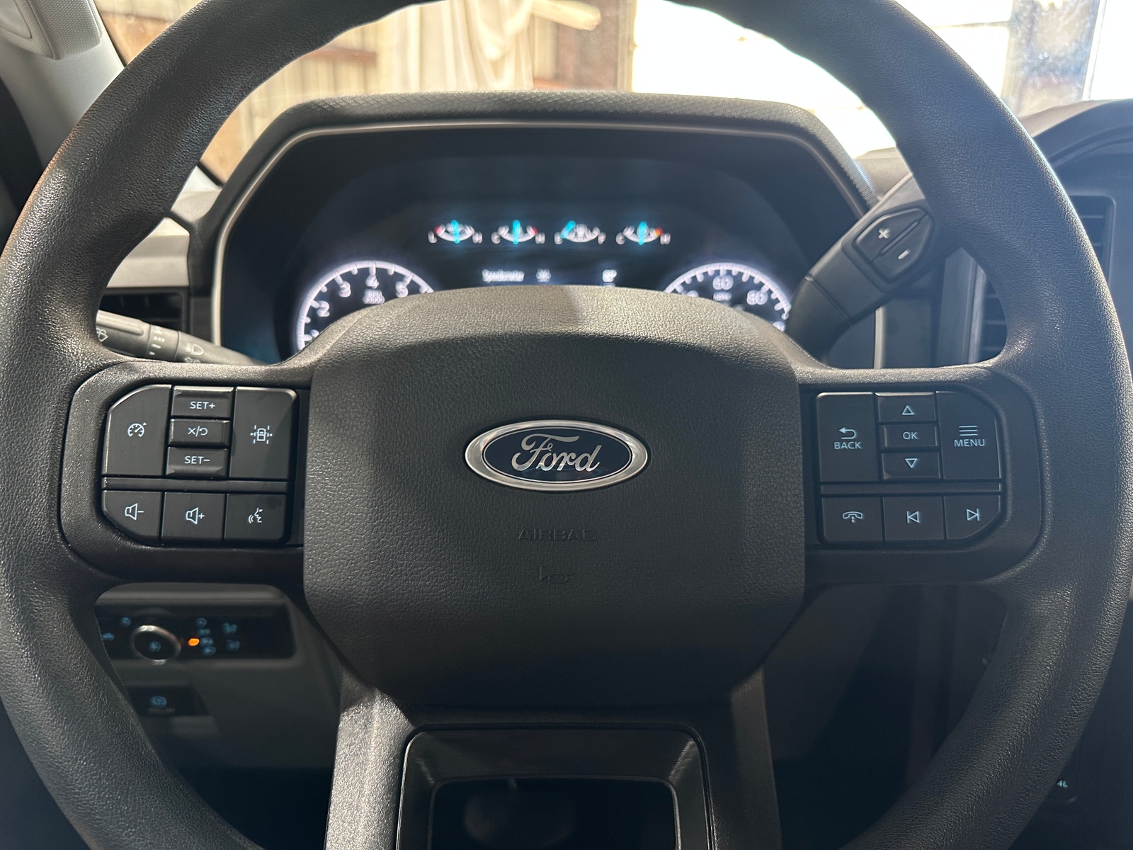 Thumbnail: 2023 Ford Econoline - 5