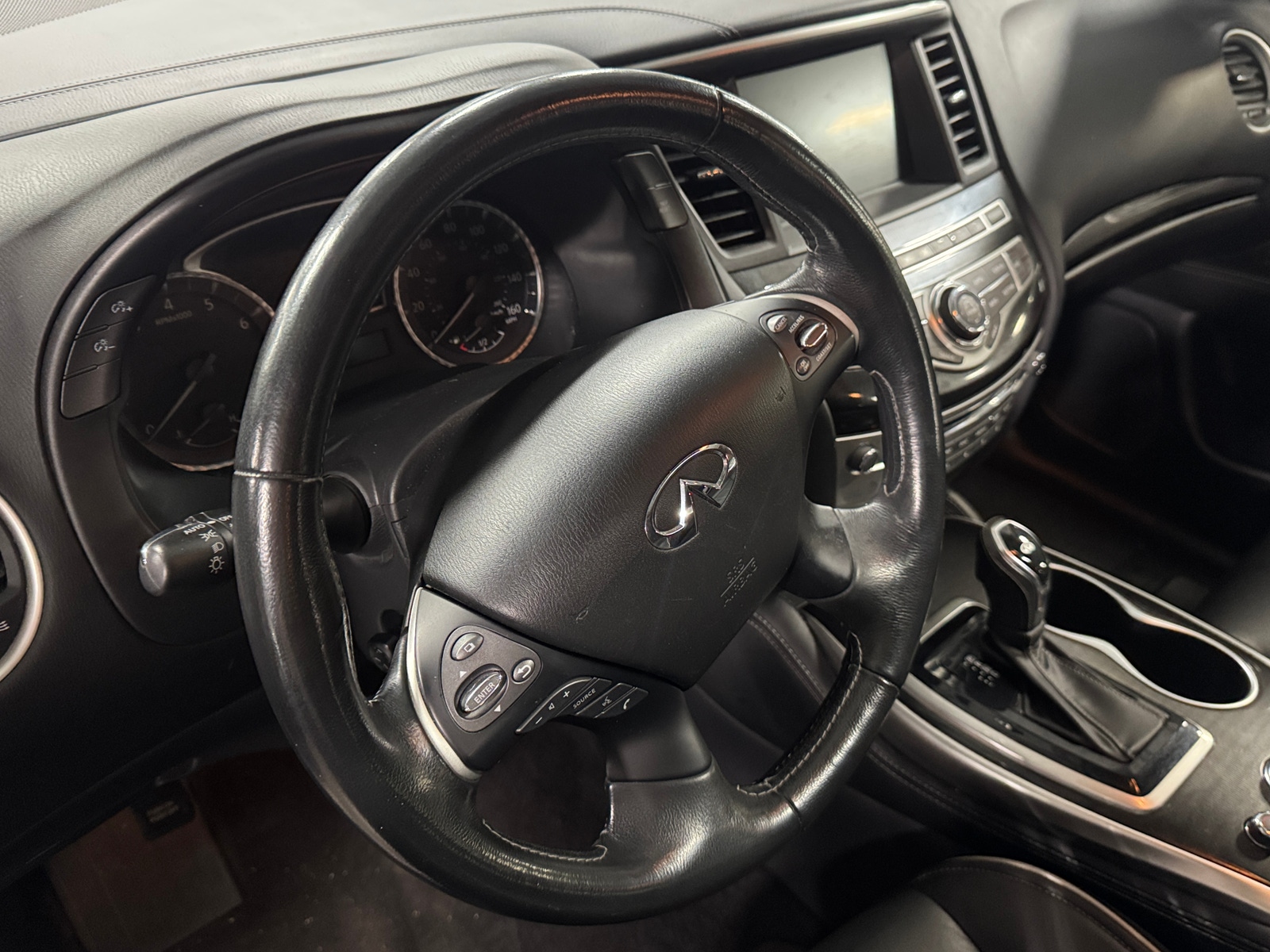 Thumbnail: 2019 INFINITI QX60 - 4