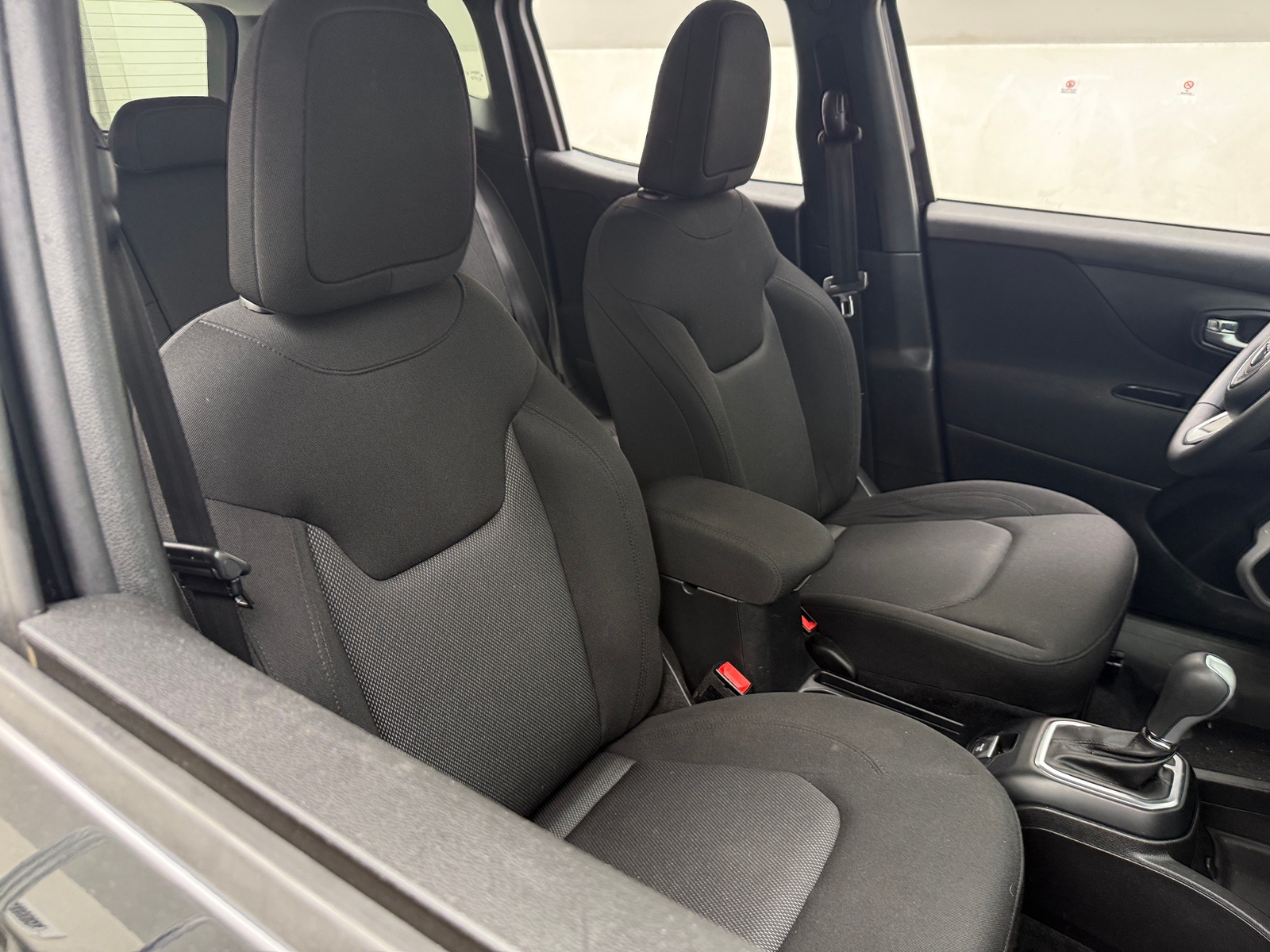 Thumbnail: 2018 Jeep Renegade - 2