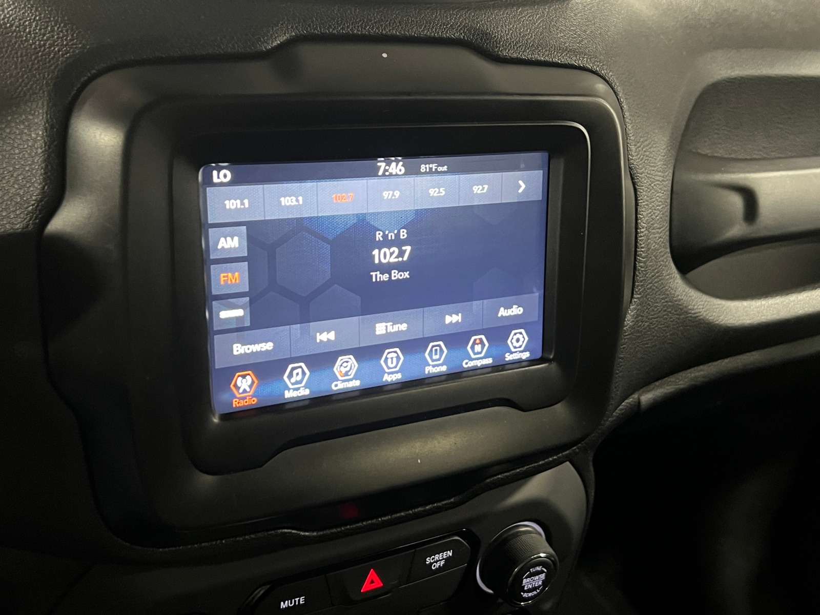 Thumbnail: 2018 Jeep Renegade - 4