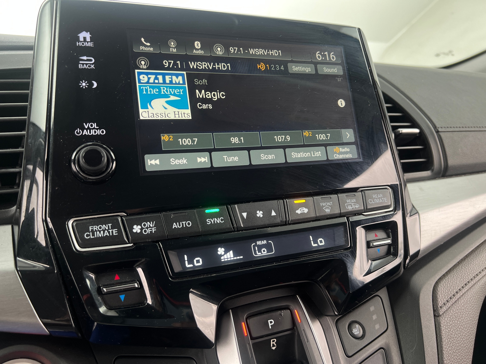 Thumbnail: 2021 Honda Odyssey - 4