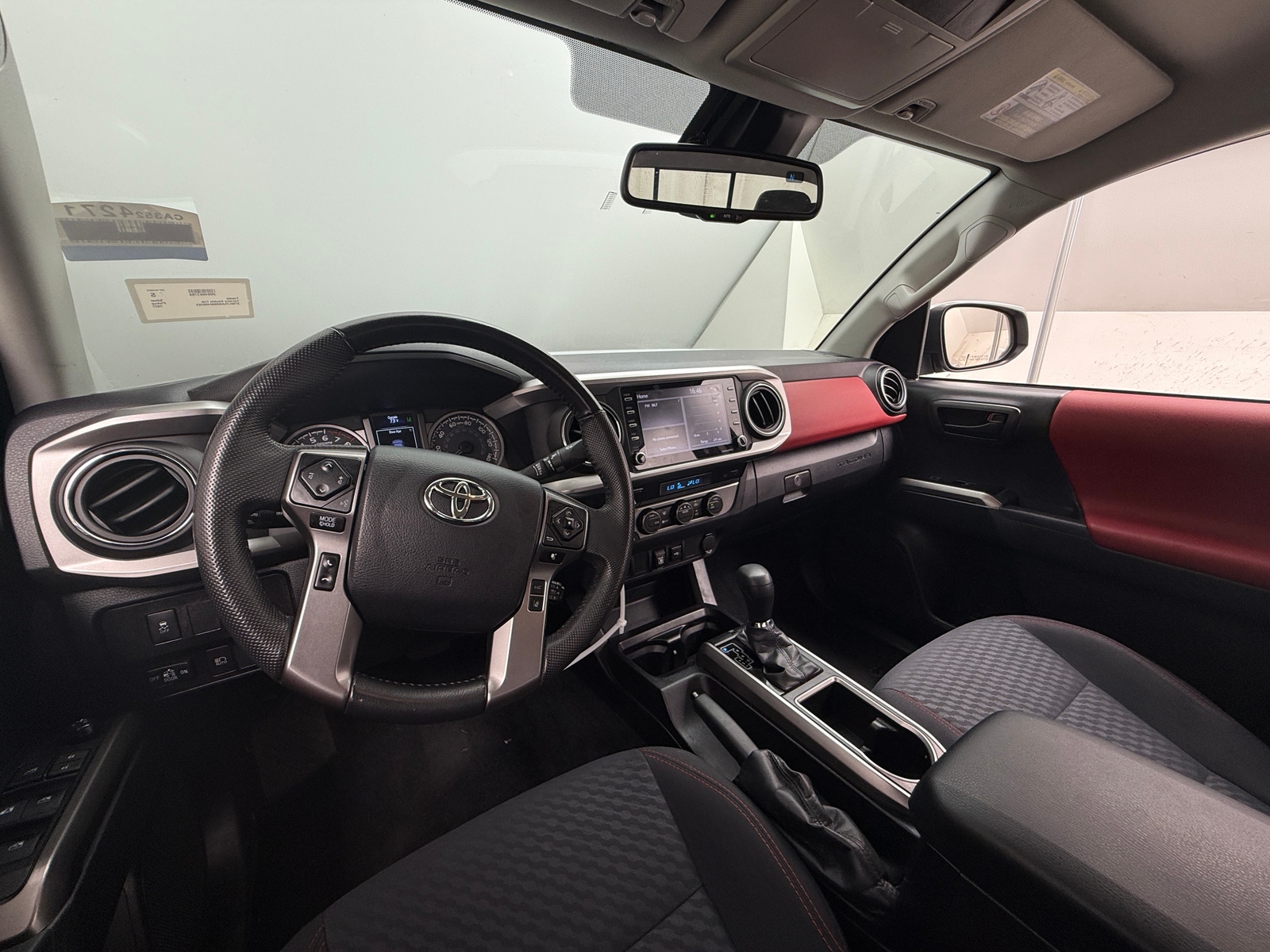 Thumbnail: 2022 Toyota Tacoma - 3