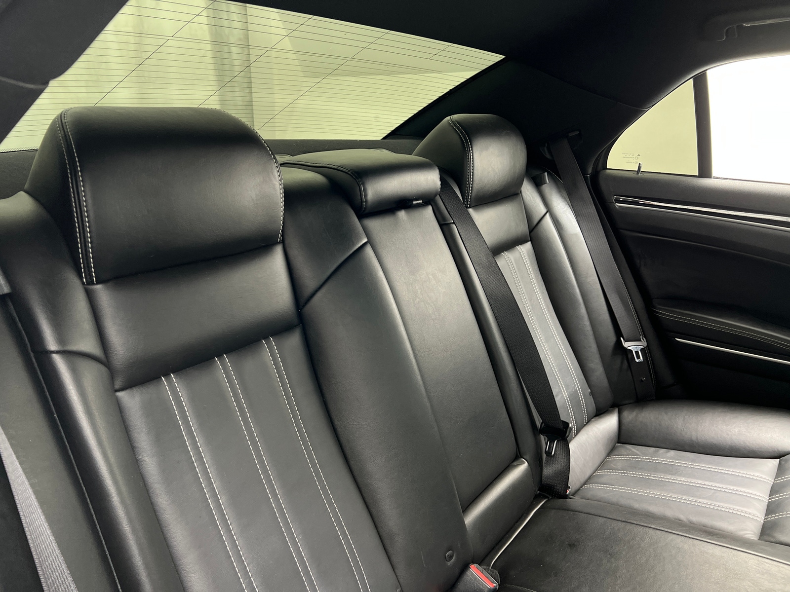 Thumbnail: 2019 Chrysler 300 - 5