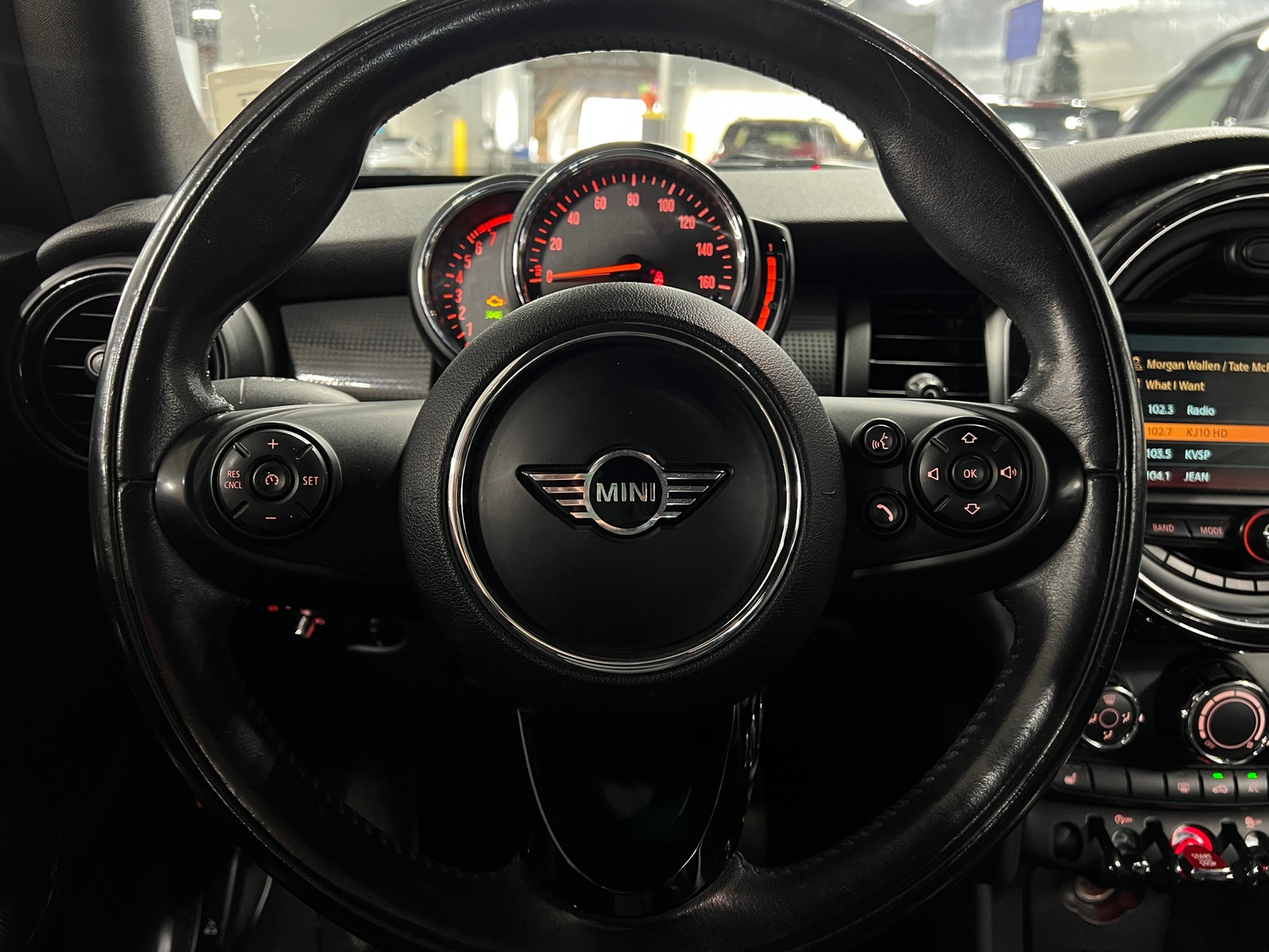 Thumbnail: 2019 MINI Cooper Convertible - 4