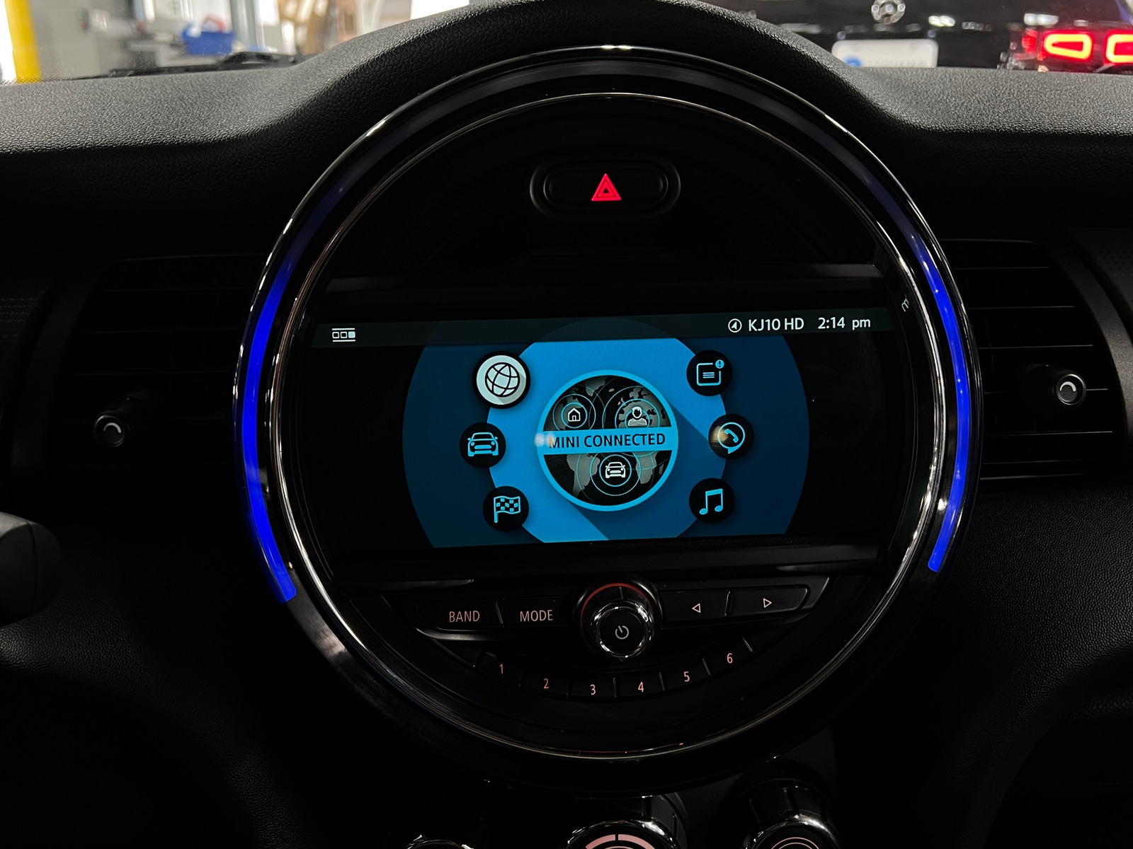 Thumbnail: 2019 MINI Cooper Convertible - 3