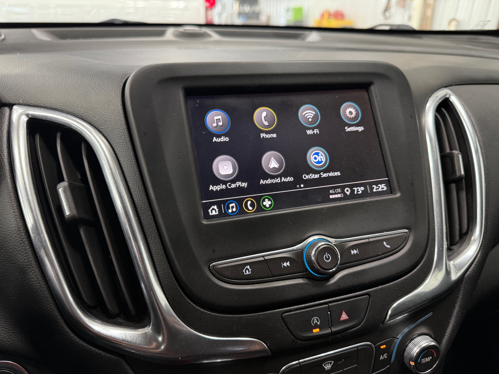 Thumbnail: 2022 Chevrolet Equinox - 4