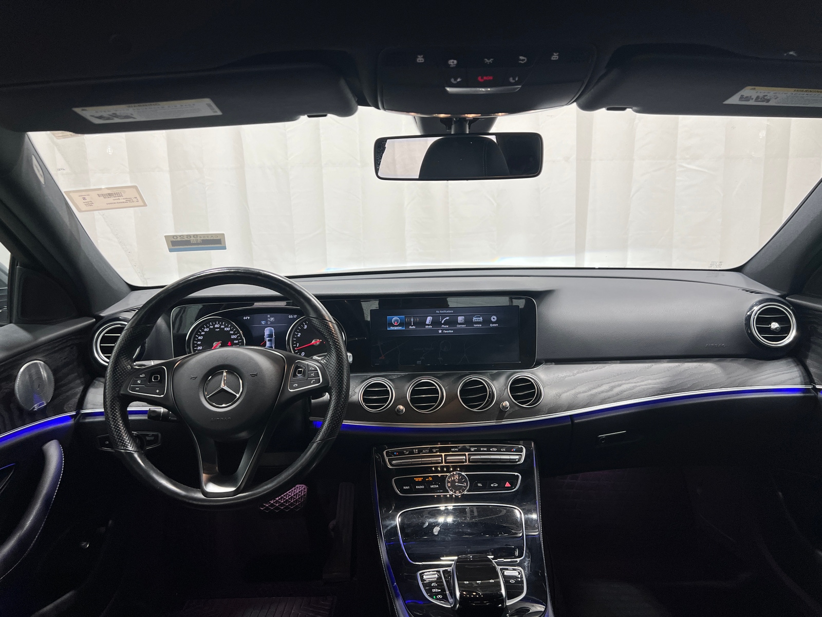 Thumbnail: 2017 Mercedes-Benz E-Class - 2