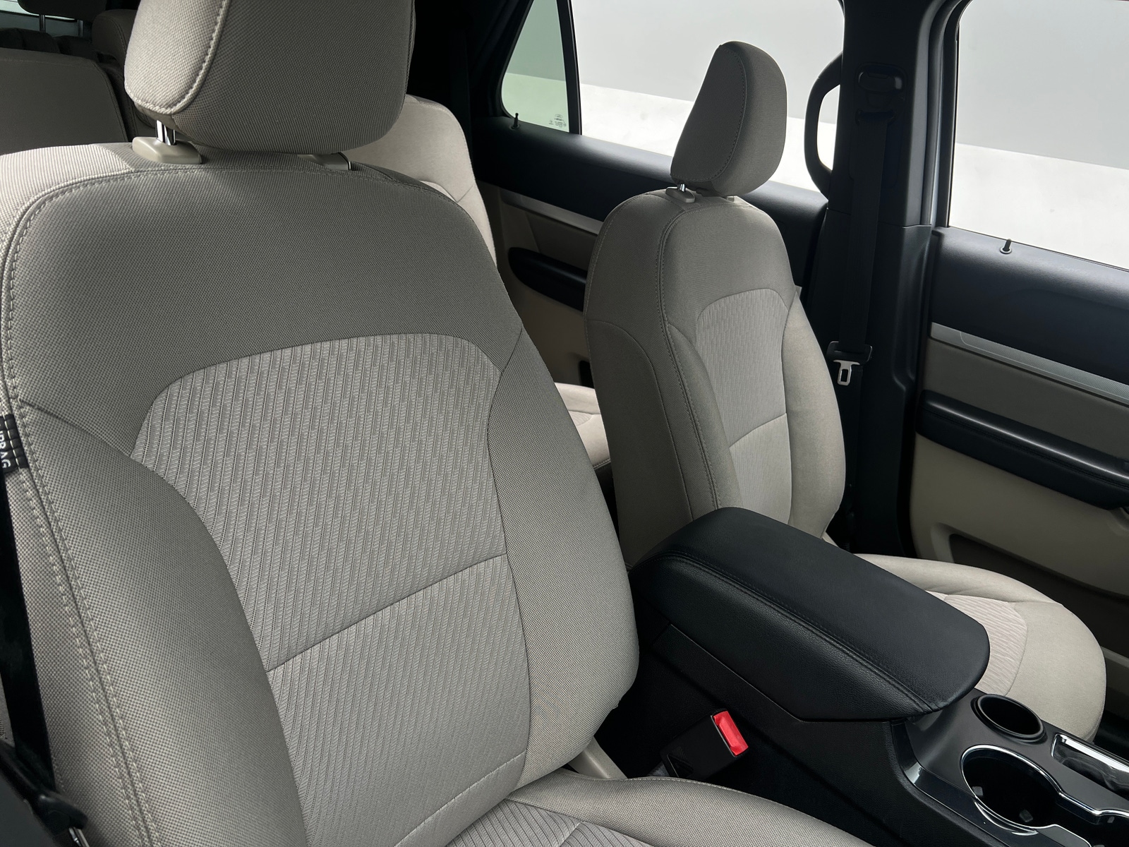 Thumbnail: 2019 Ford Explorer - 2