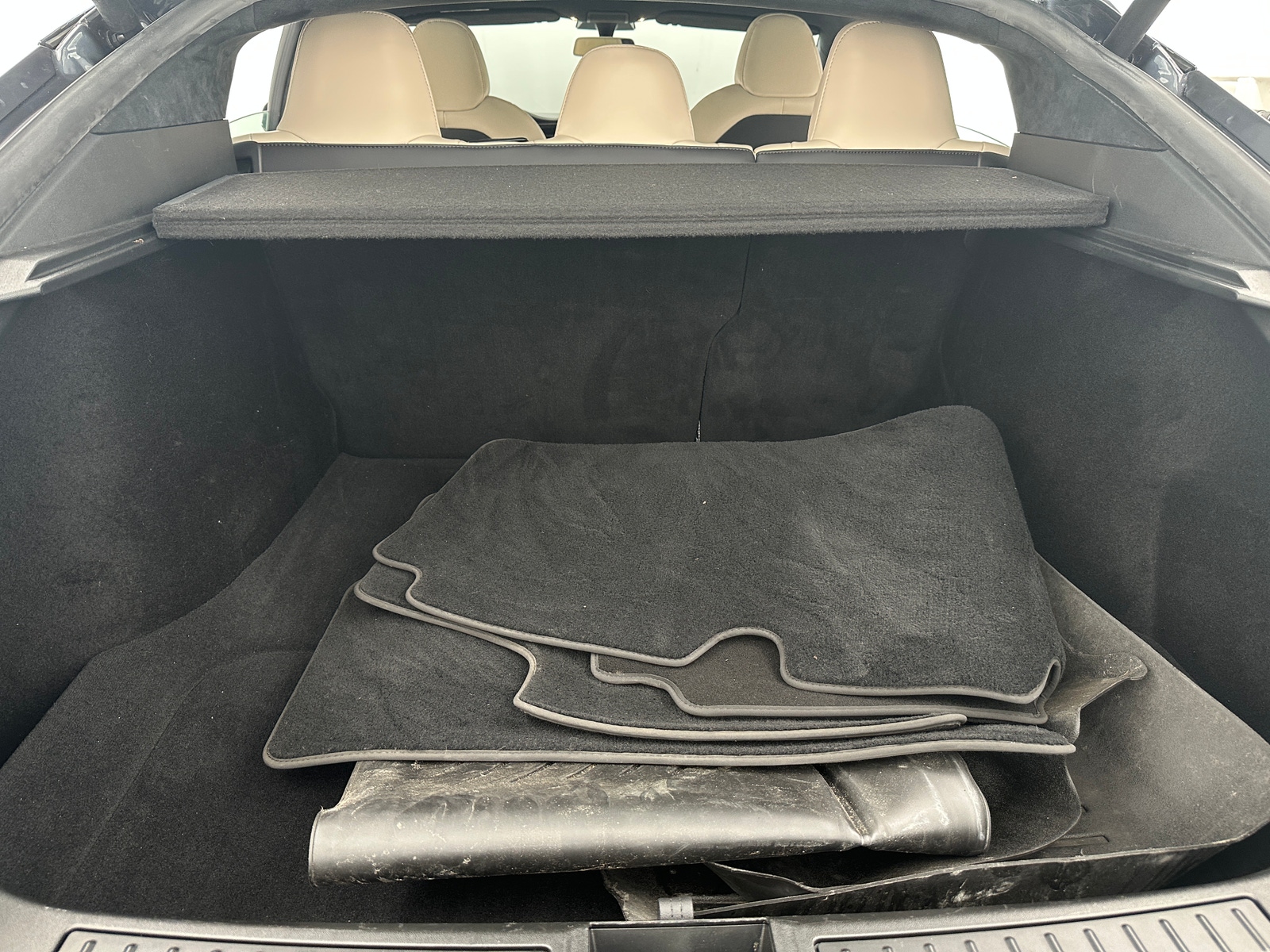 Thumbnail: 2020 Tesla Model S - 6