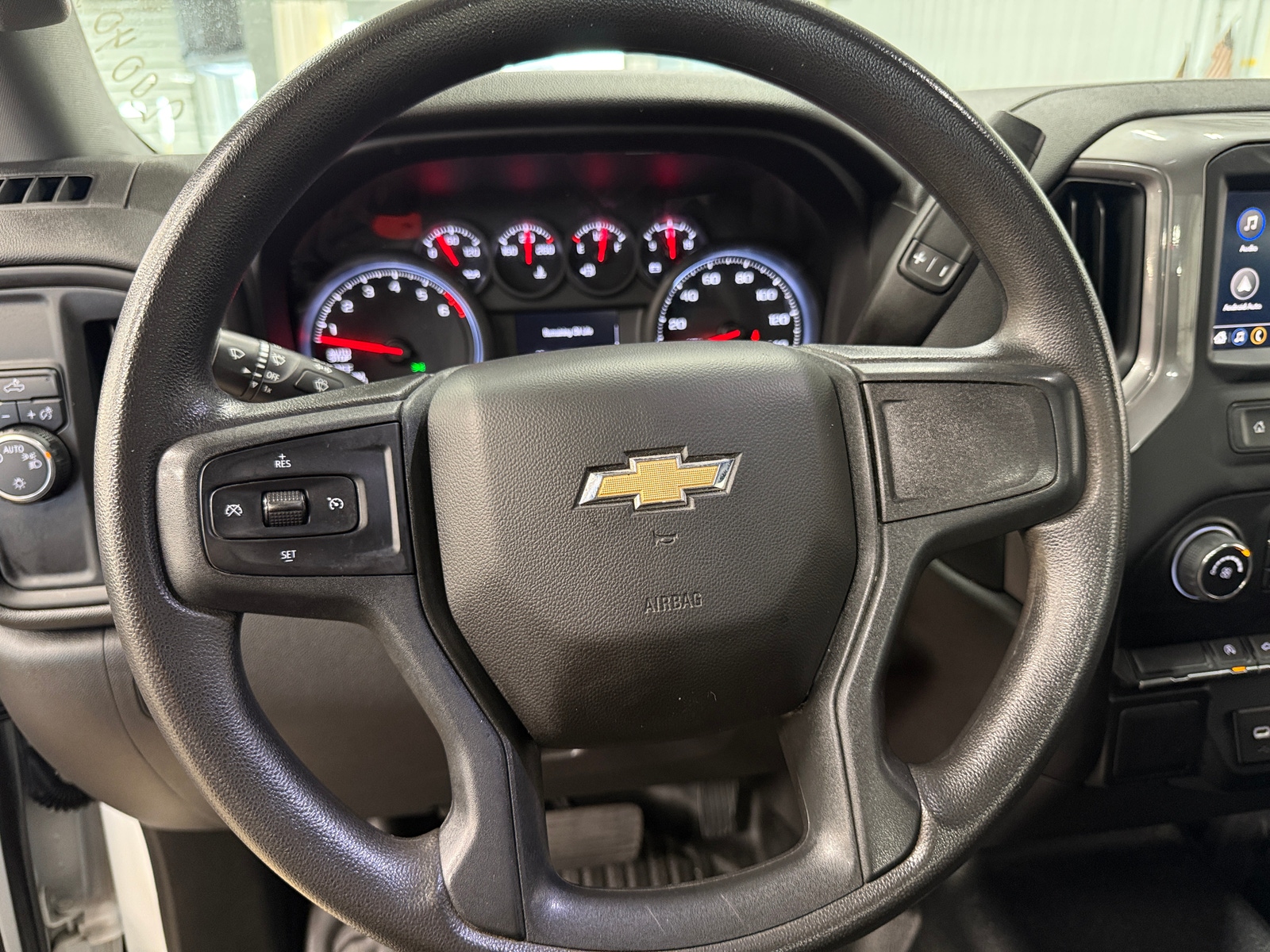 Thumbnail: 2022 Chevrolet Silverado 1500 - 5