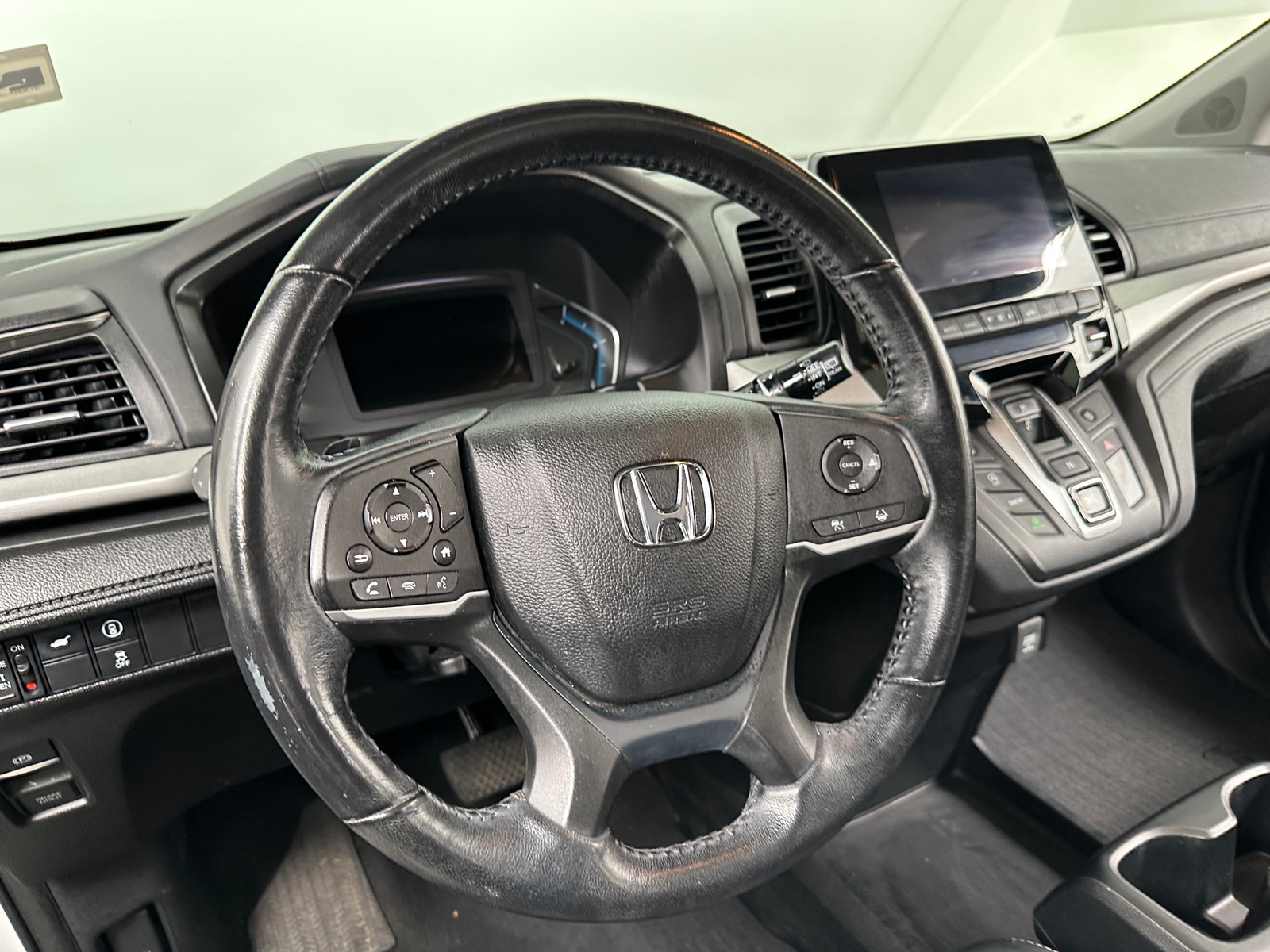Thumbnail: 2022 Honda Odyssey - 4