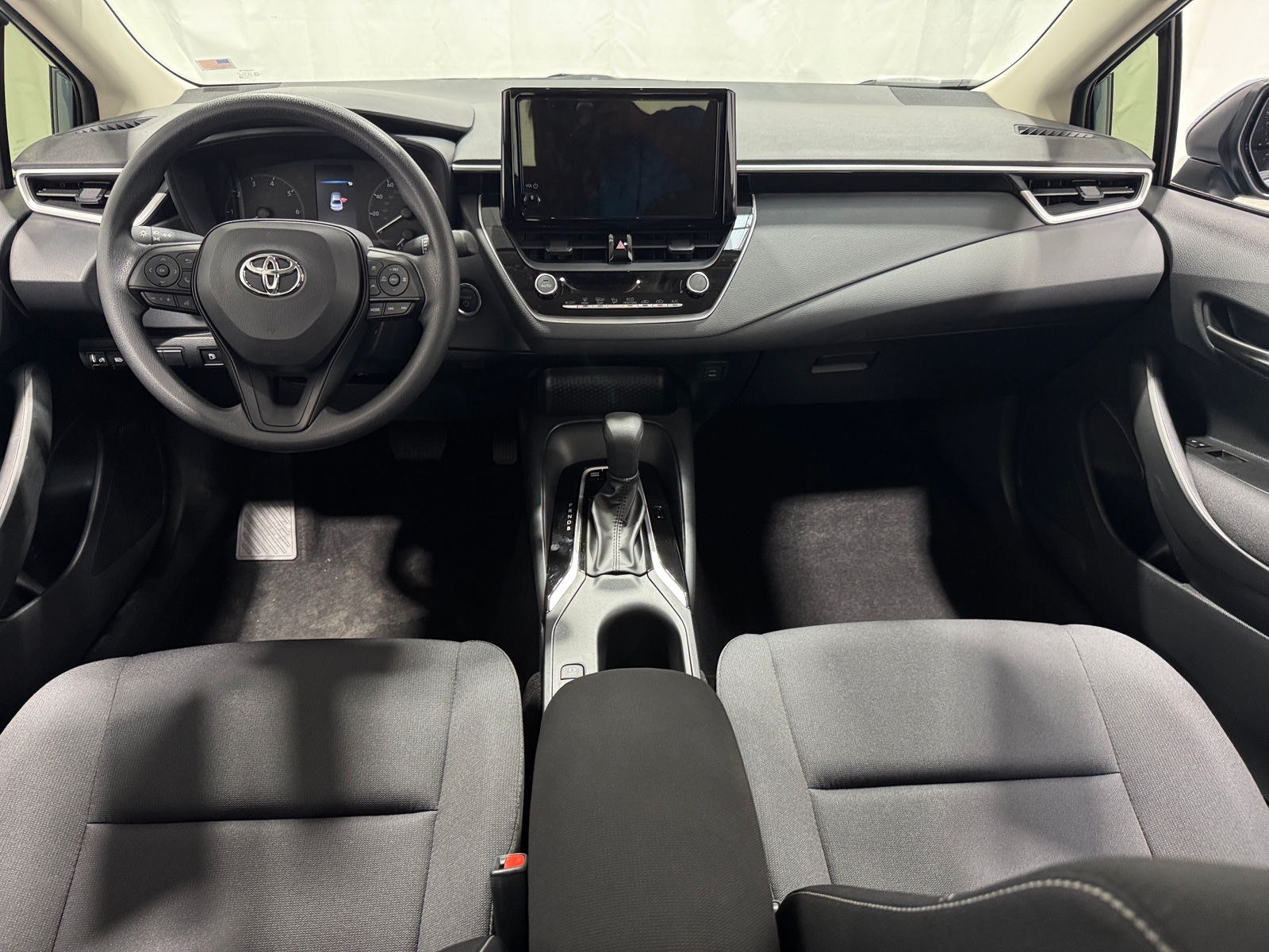 Thumbnail: 2025 Toyota Corolla - 3