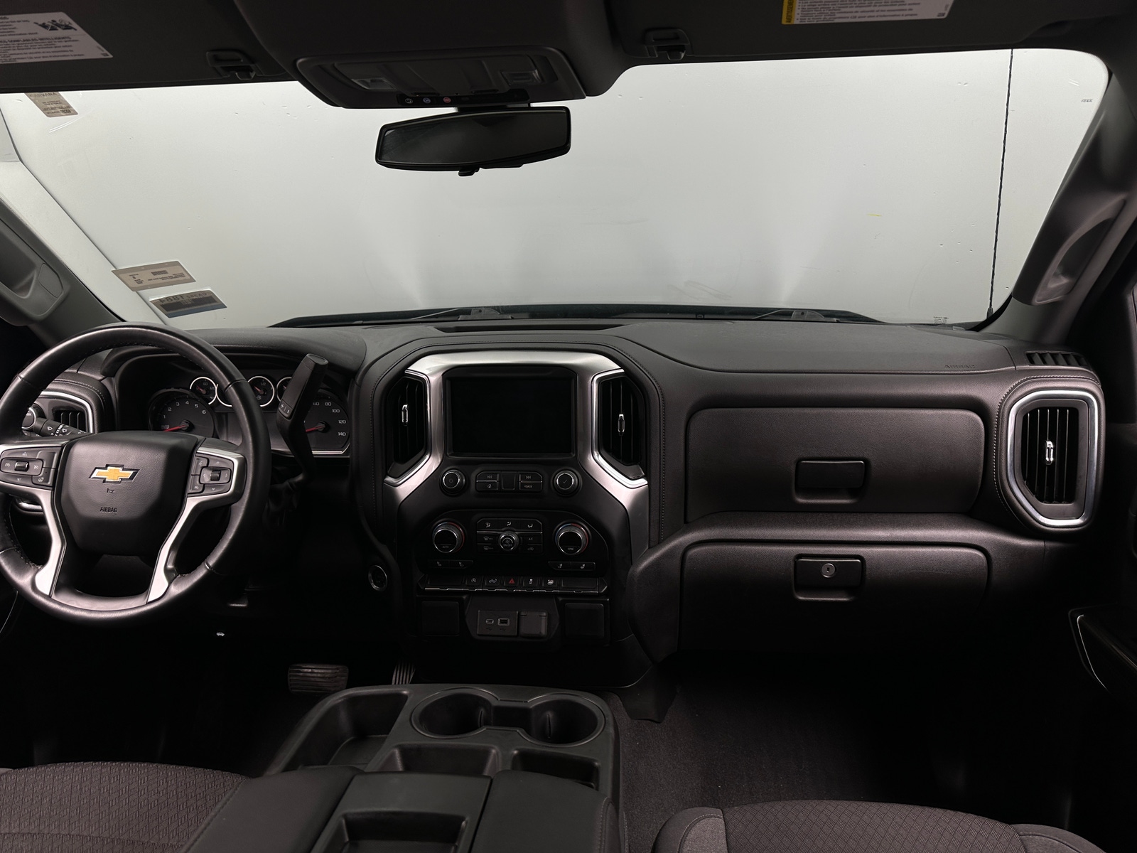 Thumbnail: 2022 Chevrolet Silverado 1500 - 3