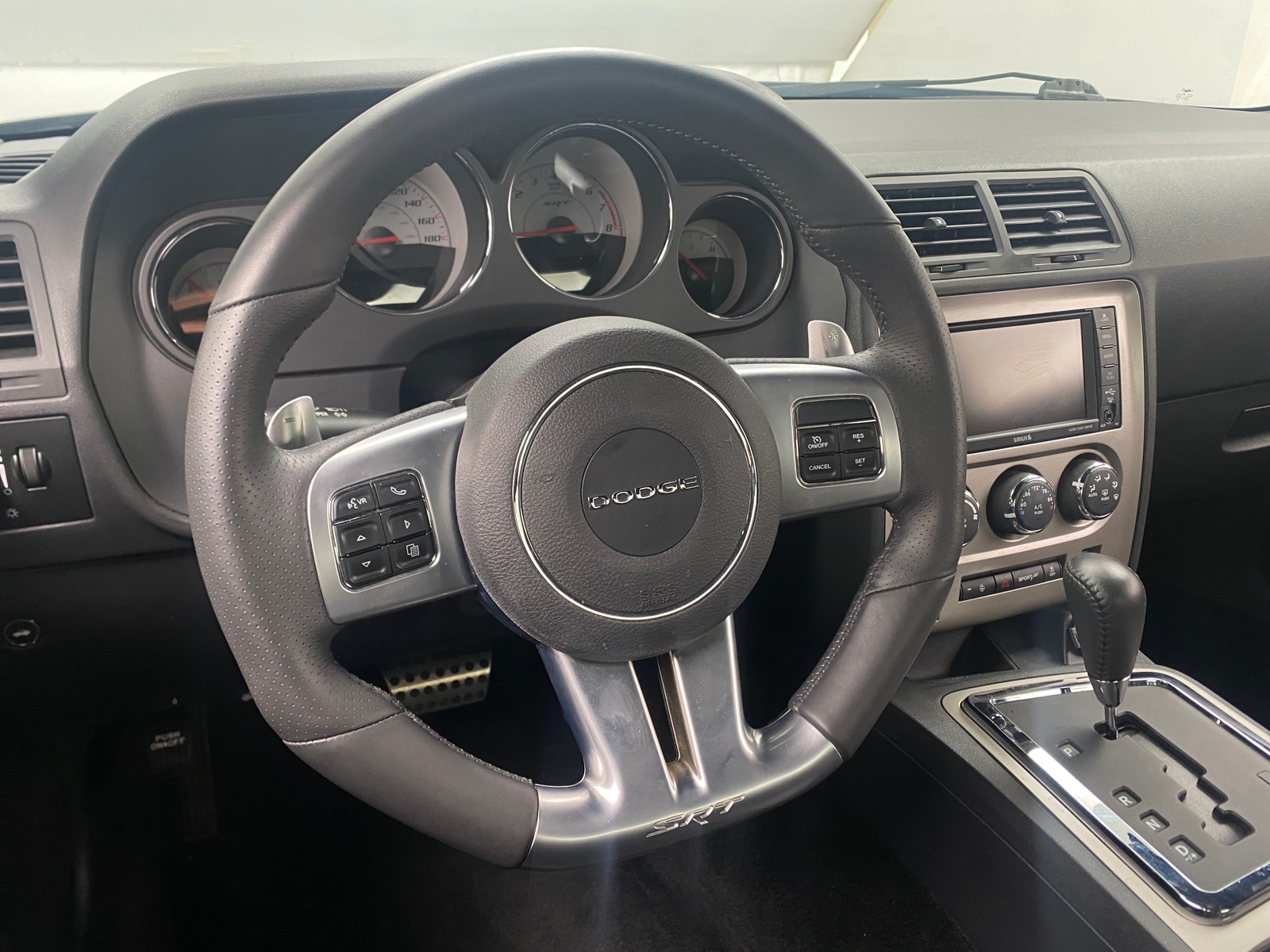 Thumbnail: 2014 Dodge Challenger - 3