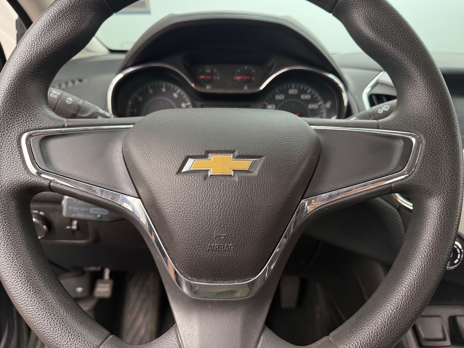 Thumbnail: 2016 Chevrolet Cruze - 5