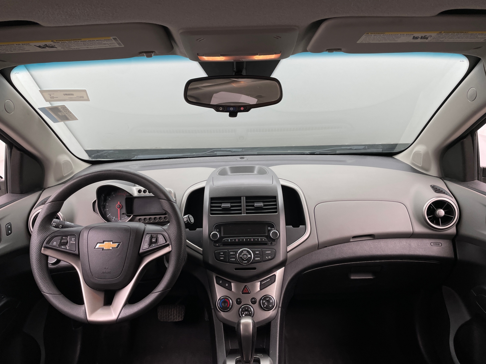 Thumbnail: 2015 Chevrolet Sonic - 3