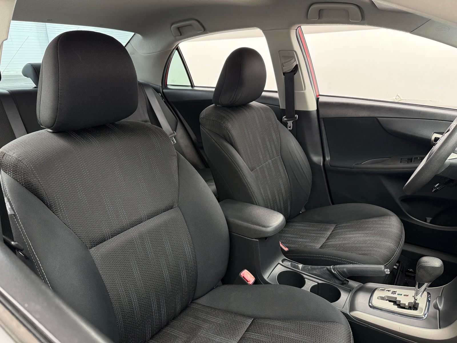 Thumbnail: 2013 Toyota Corolla - 2