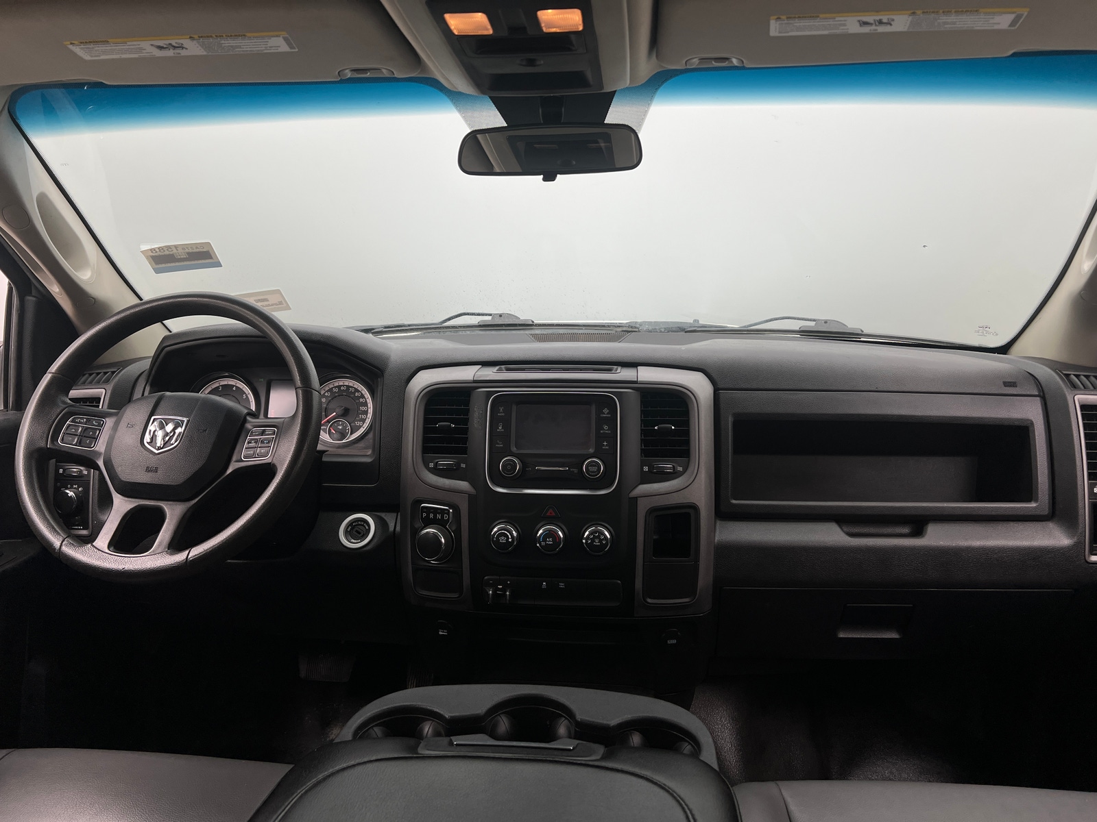 Thumbnail: 2021 RAM 1500 Classic - 3