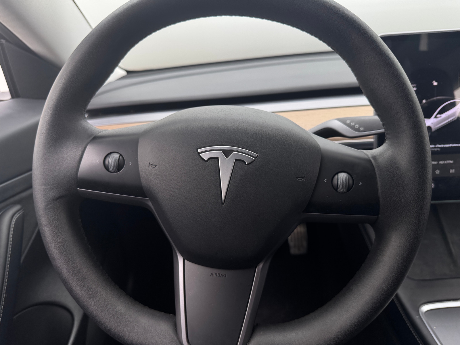 Thumbnail: 2021 Tesla Model 3 - 4