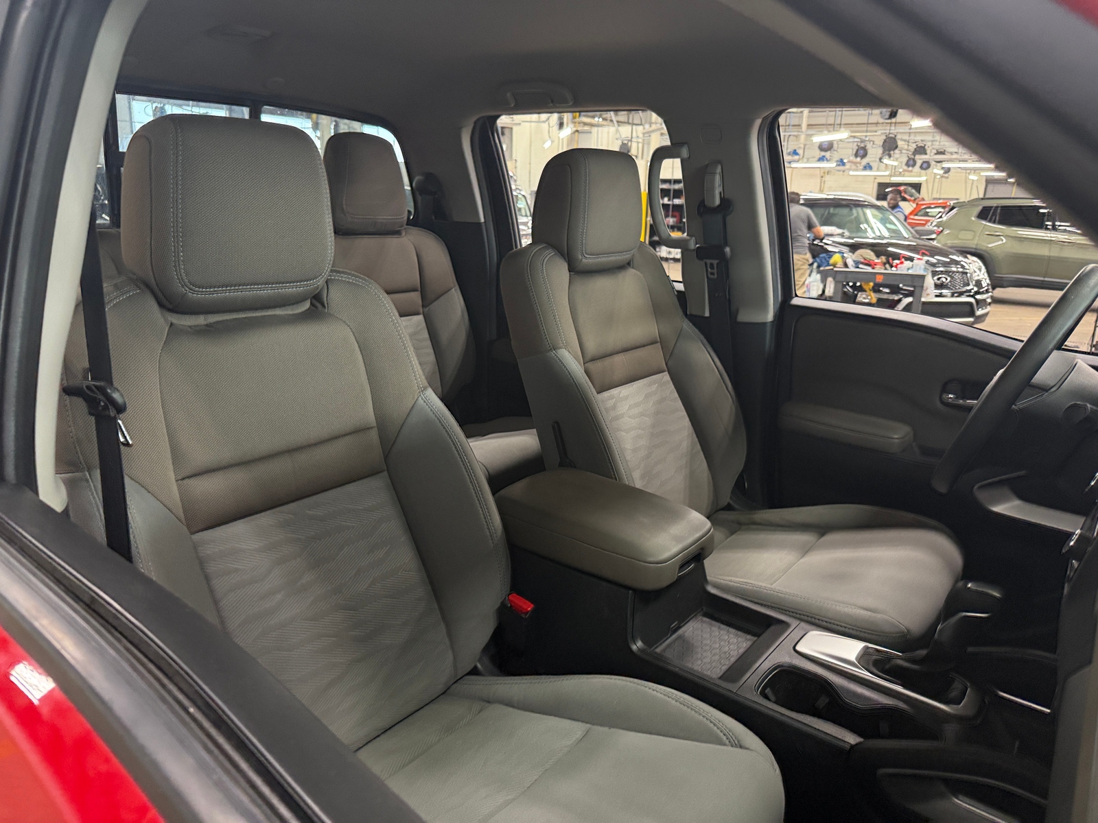 Thumbnail: 2022 Nissan Frontier - 2