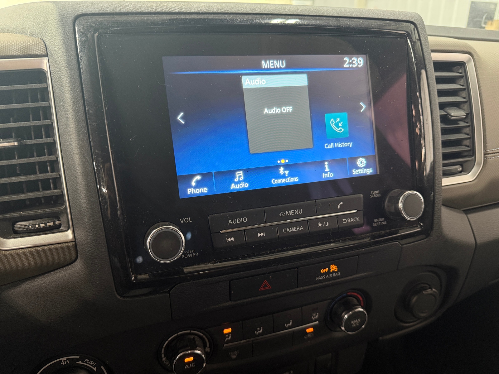 Thumbnail: 2022 Nissan Frontier - 4