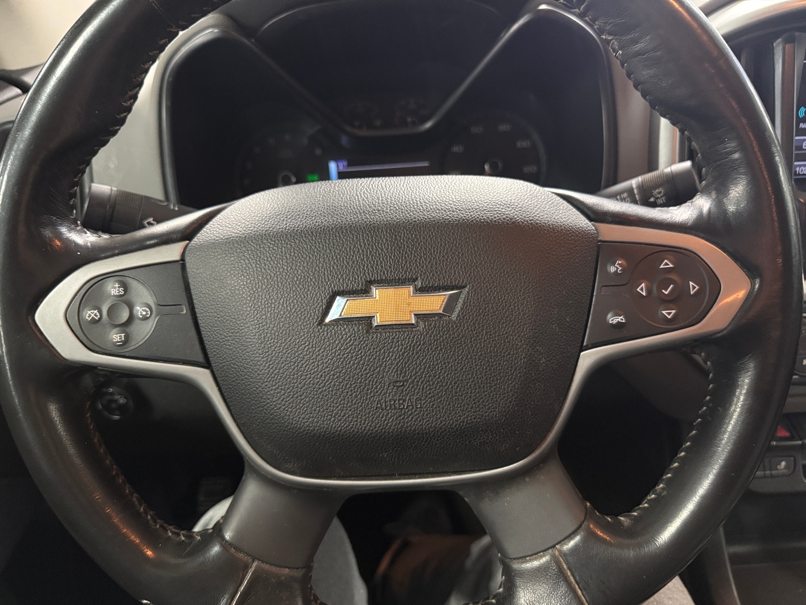 Thumbnail: 2017 Chevrolet Colorado - 4