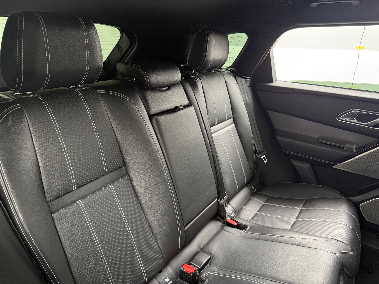 Thumbnail: 2020 Land Rover Range Rover Velar - 5