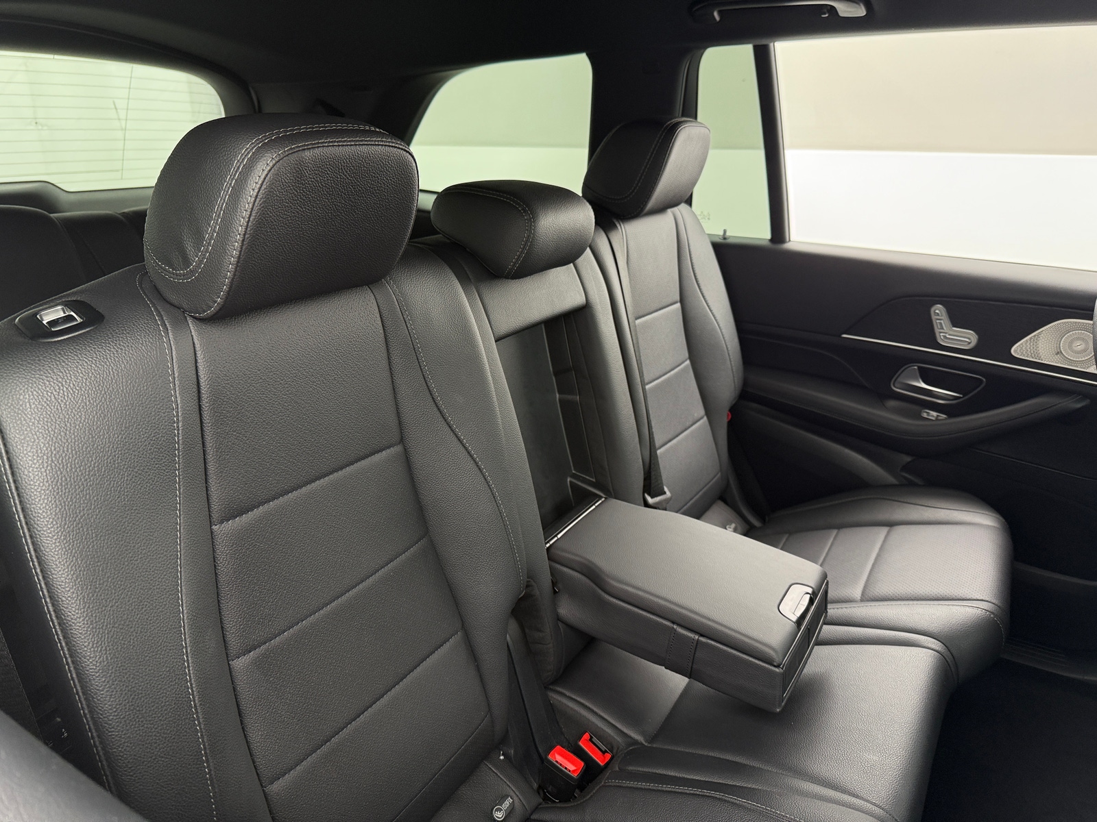 Thumbnail: 2024 Mercedes-Benz GLS - 5